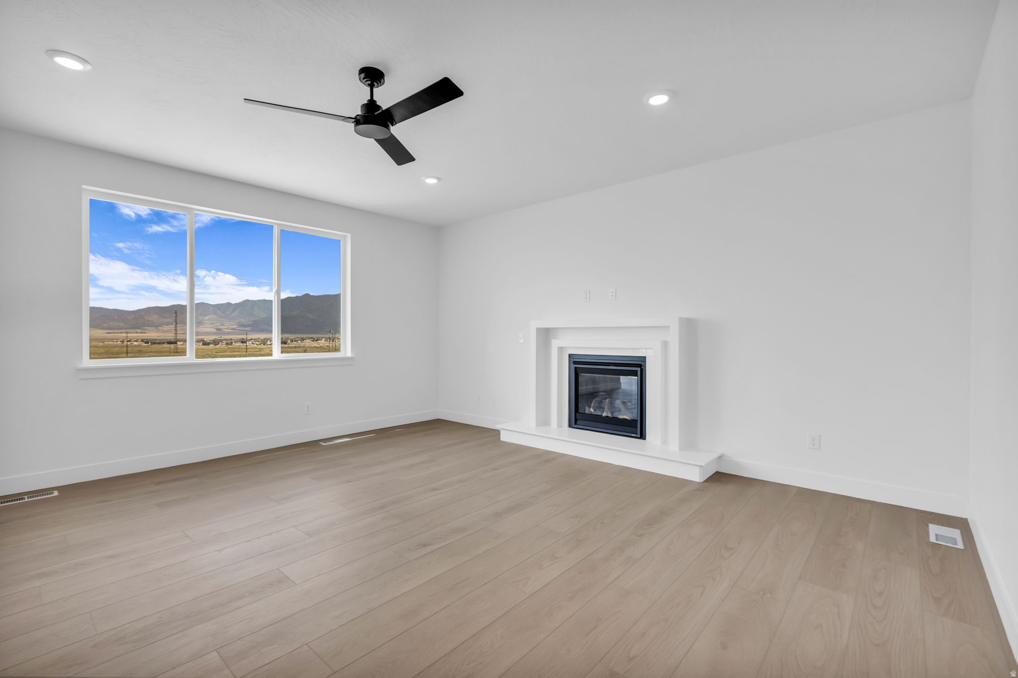 RIDGE - Residential