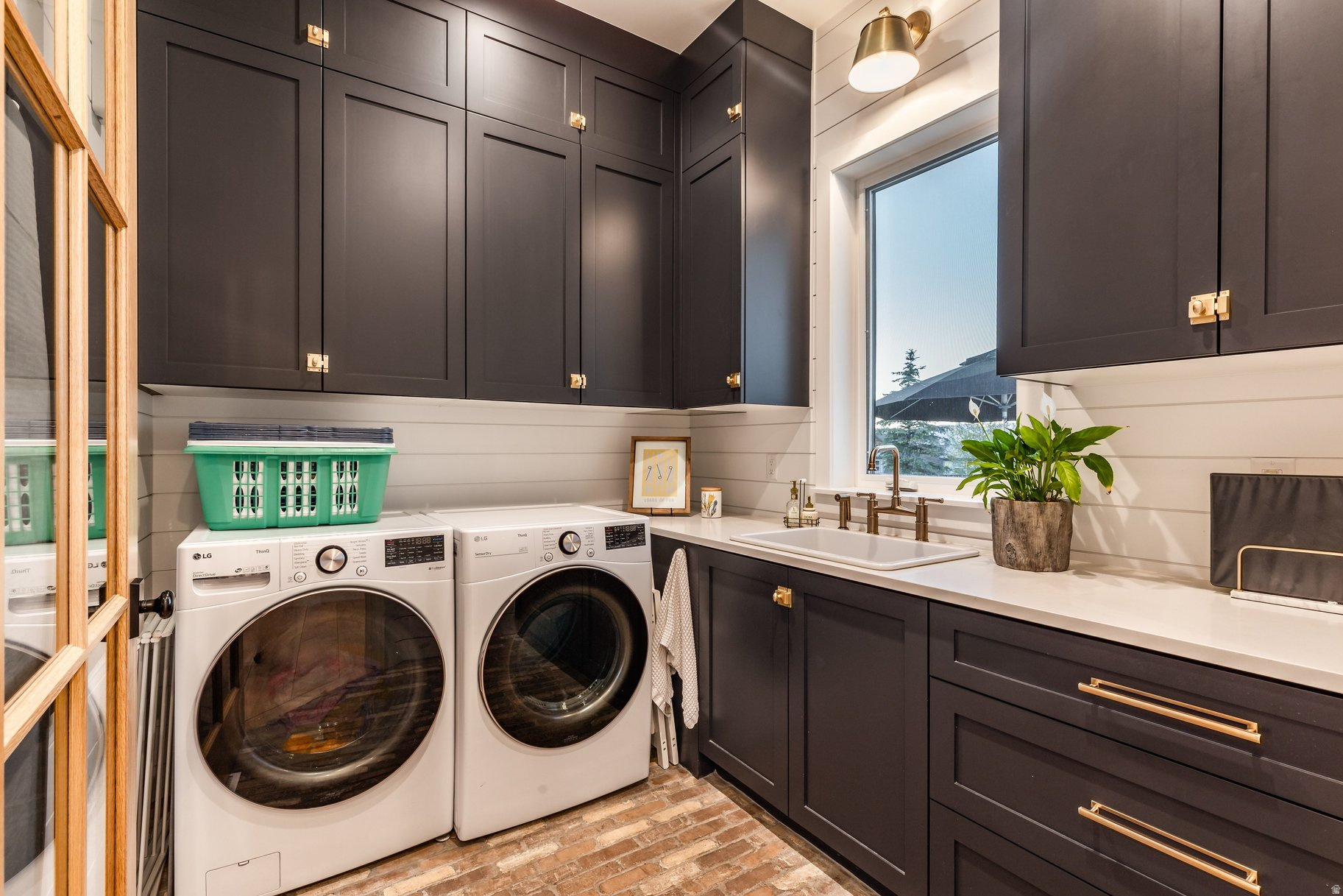 WEBSTER ESTATES - Residential