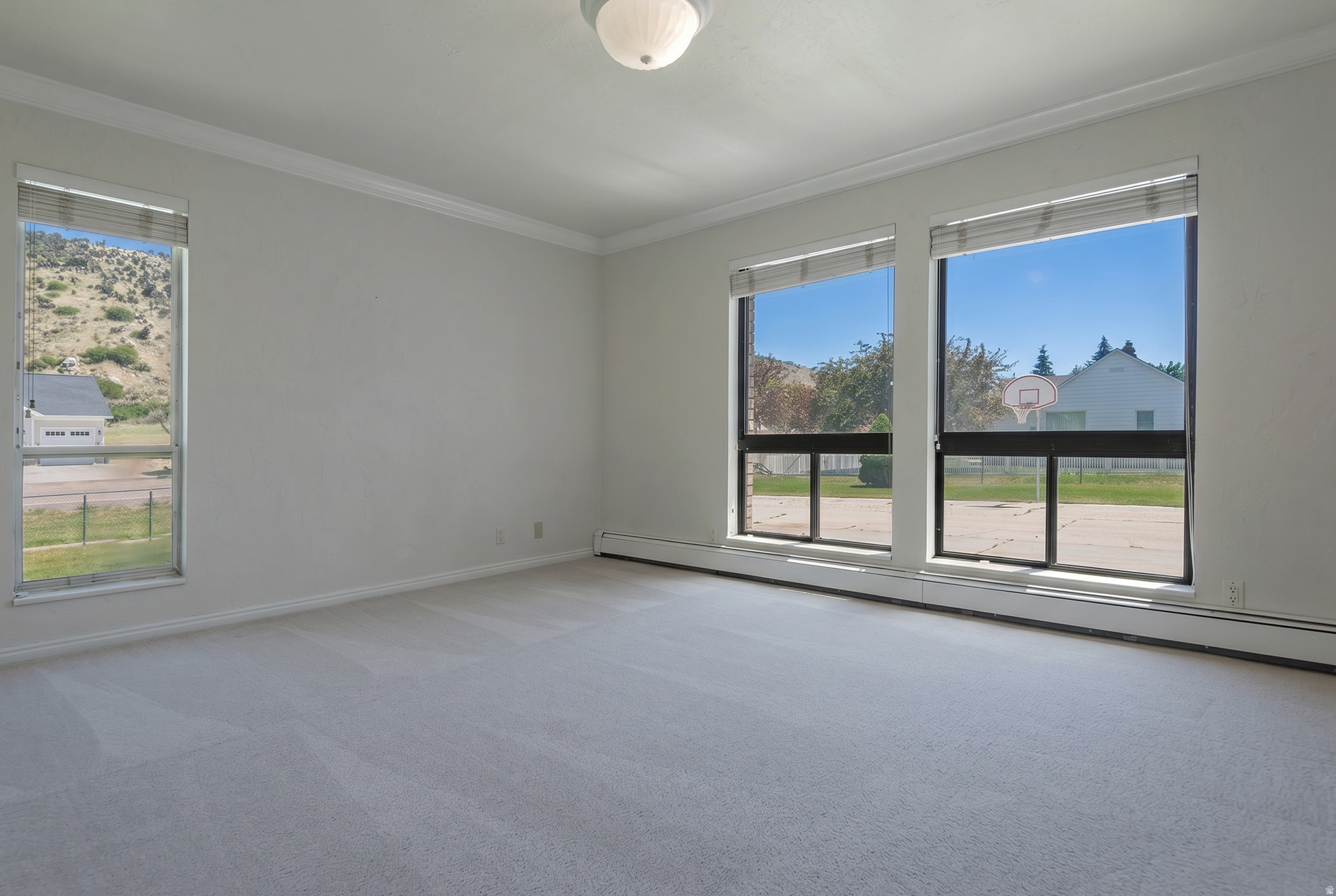 COALVILLE TOWN - Residential