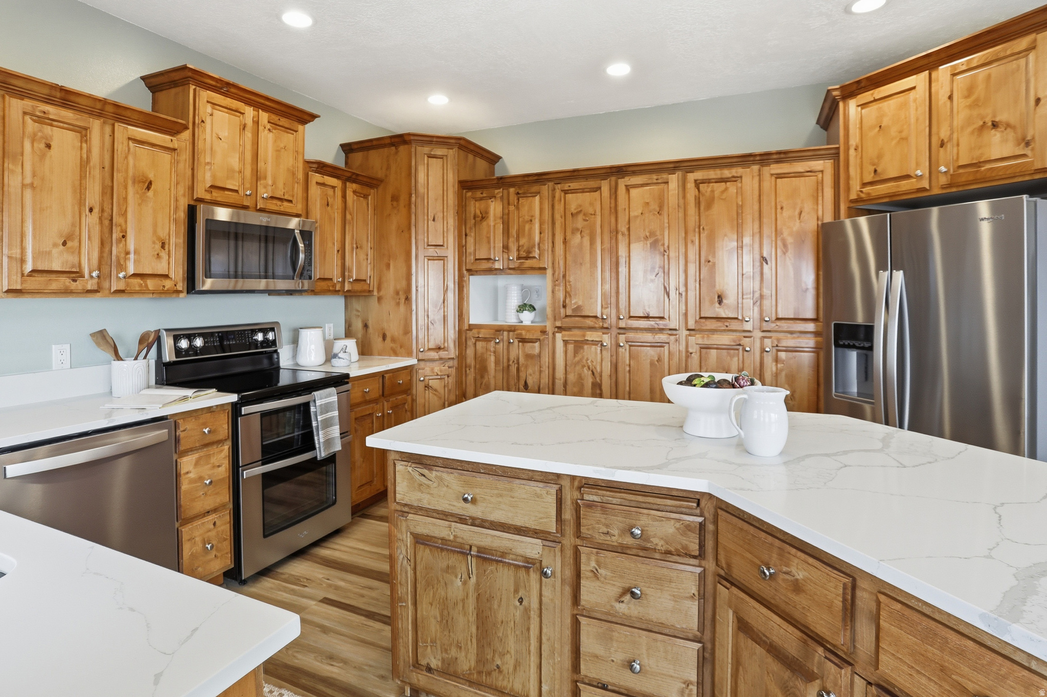 AVANYU ACRES - Residential