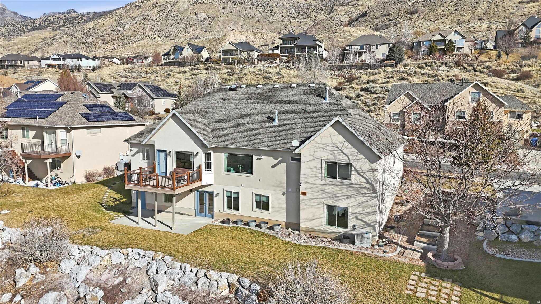 AVANYU ACRES - Residential