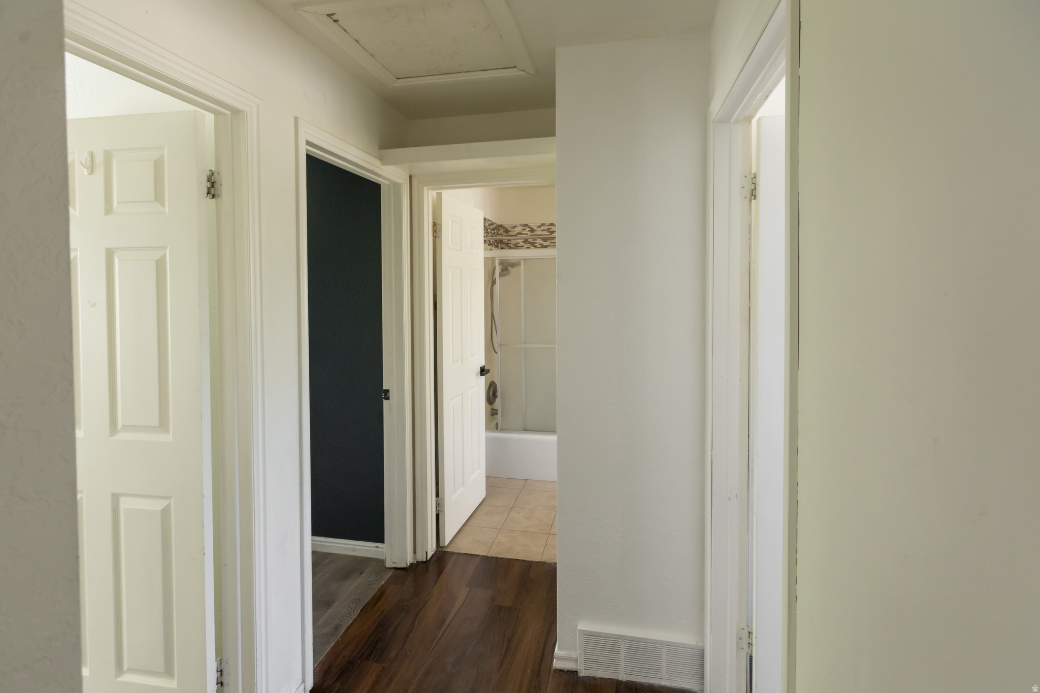 CREATIVE ESTATES - Residential