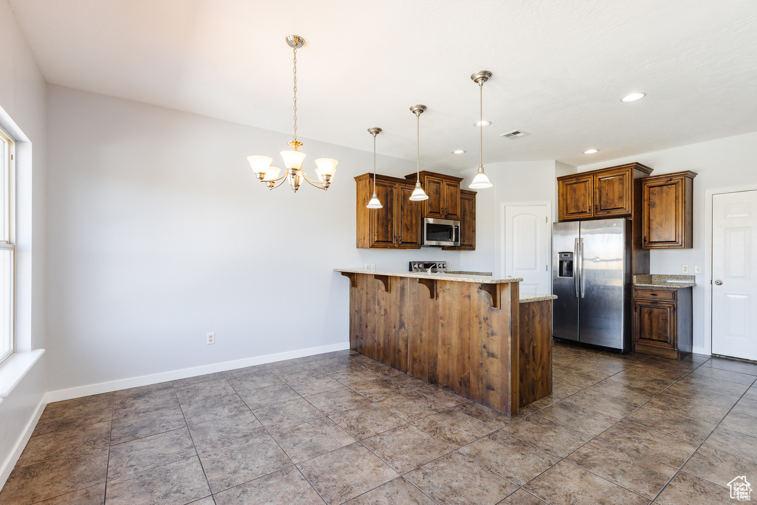 SHADOW MOUNTAIN TOWNHOMES - Residential