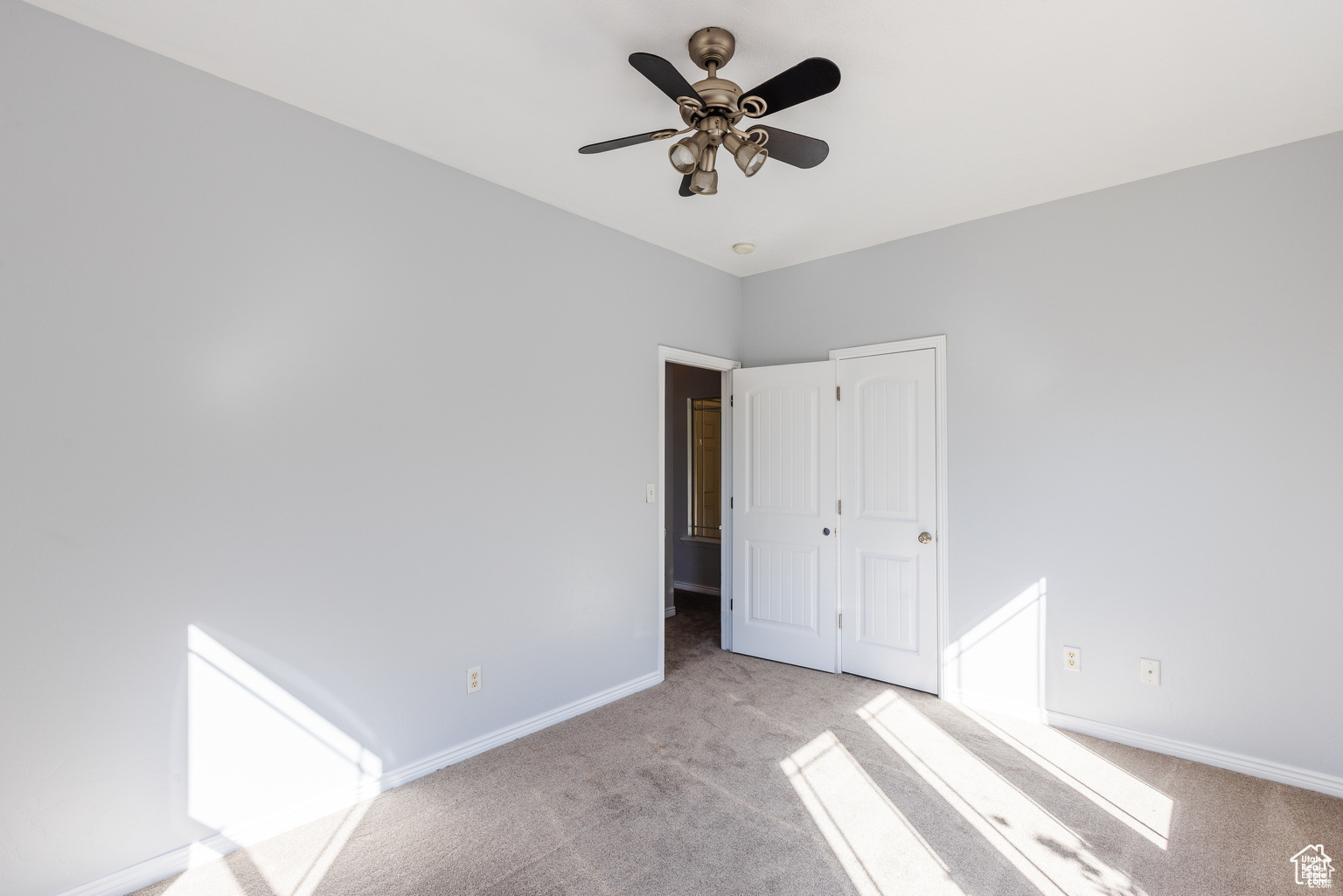 SHADOW MOUNTAIN TOWNHOMES - Residential