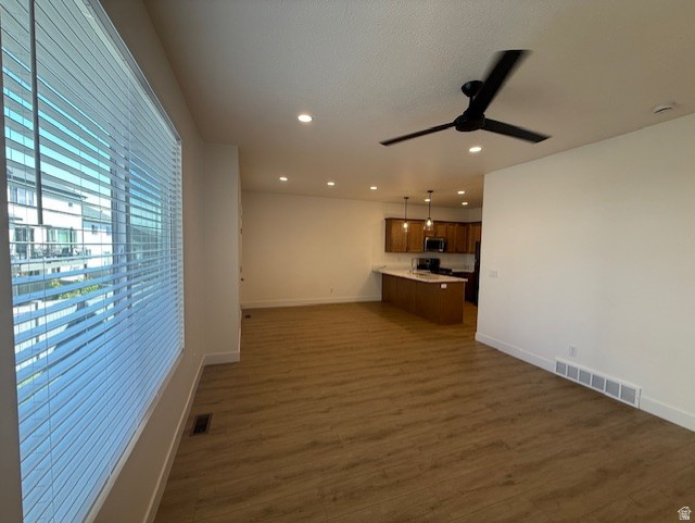 TRAVERSE MOUNTAIN - Residential