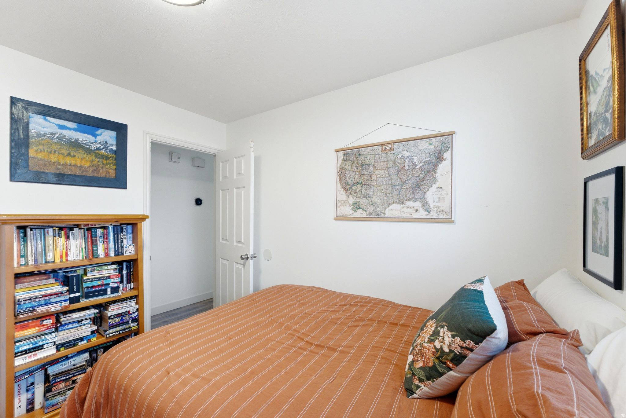 IVY COURT CONDM - Residential