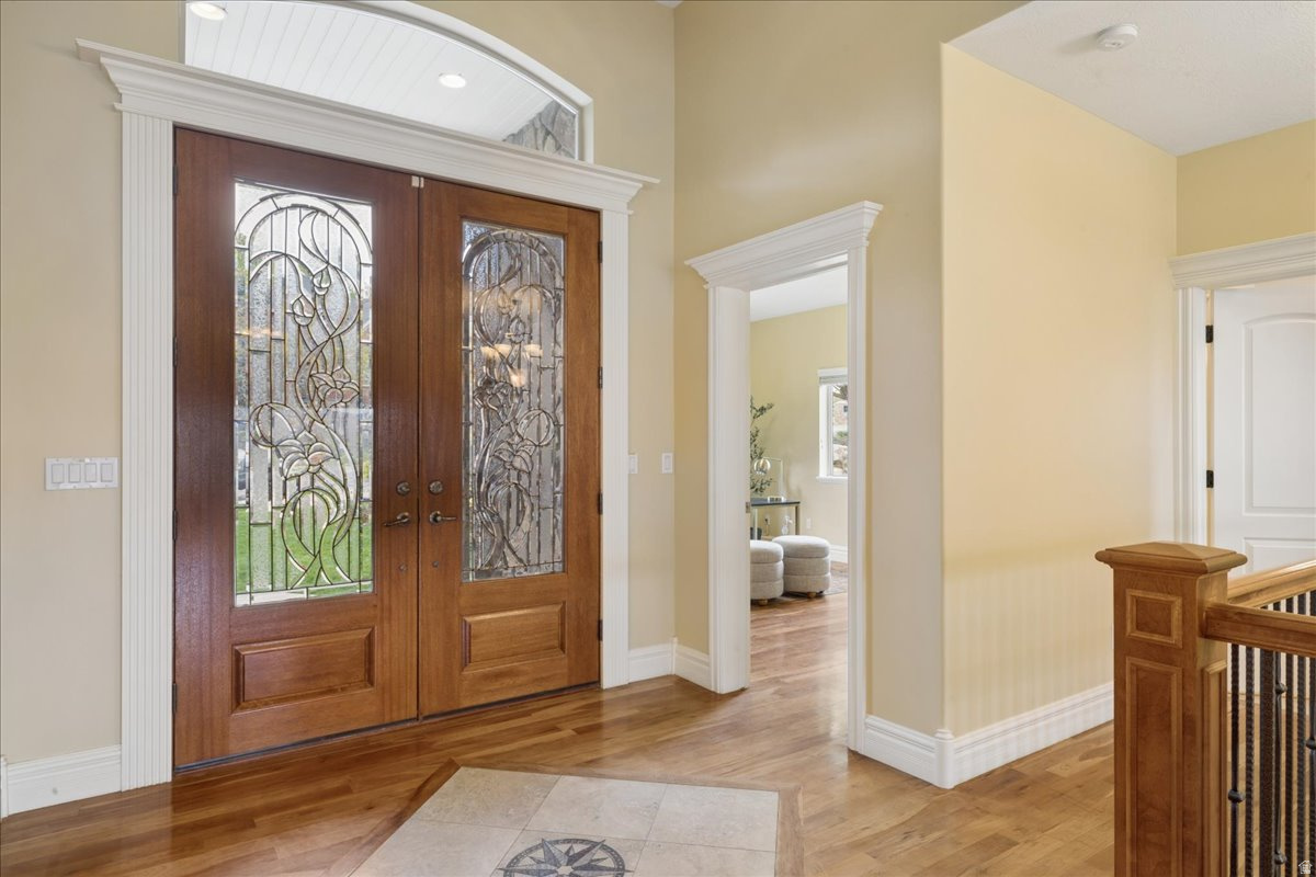 OAK MEADOWS - Residential