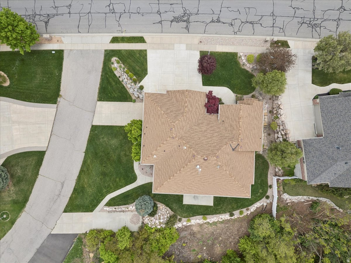 OAK MEADOWS - Residential