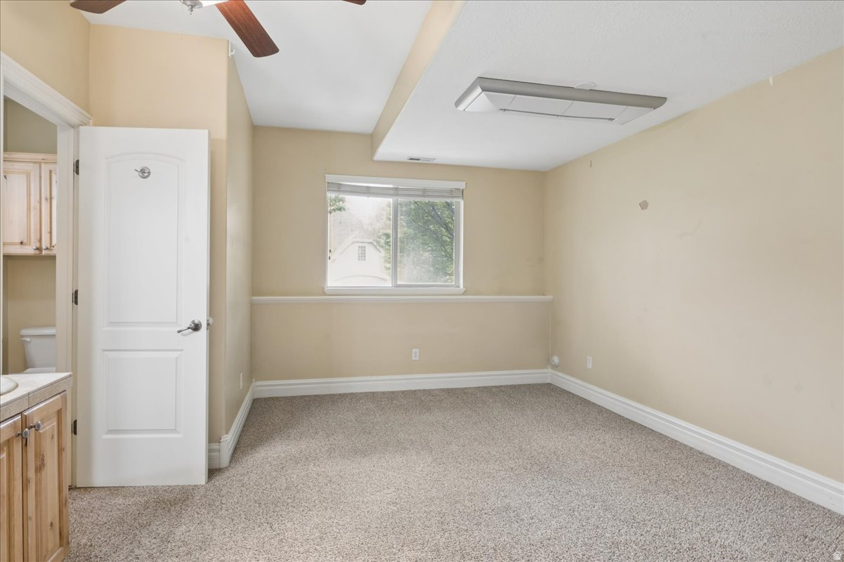 OAK MEADOWS - Residential