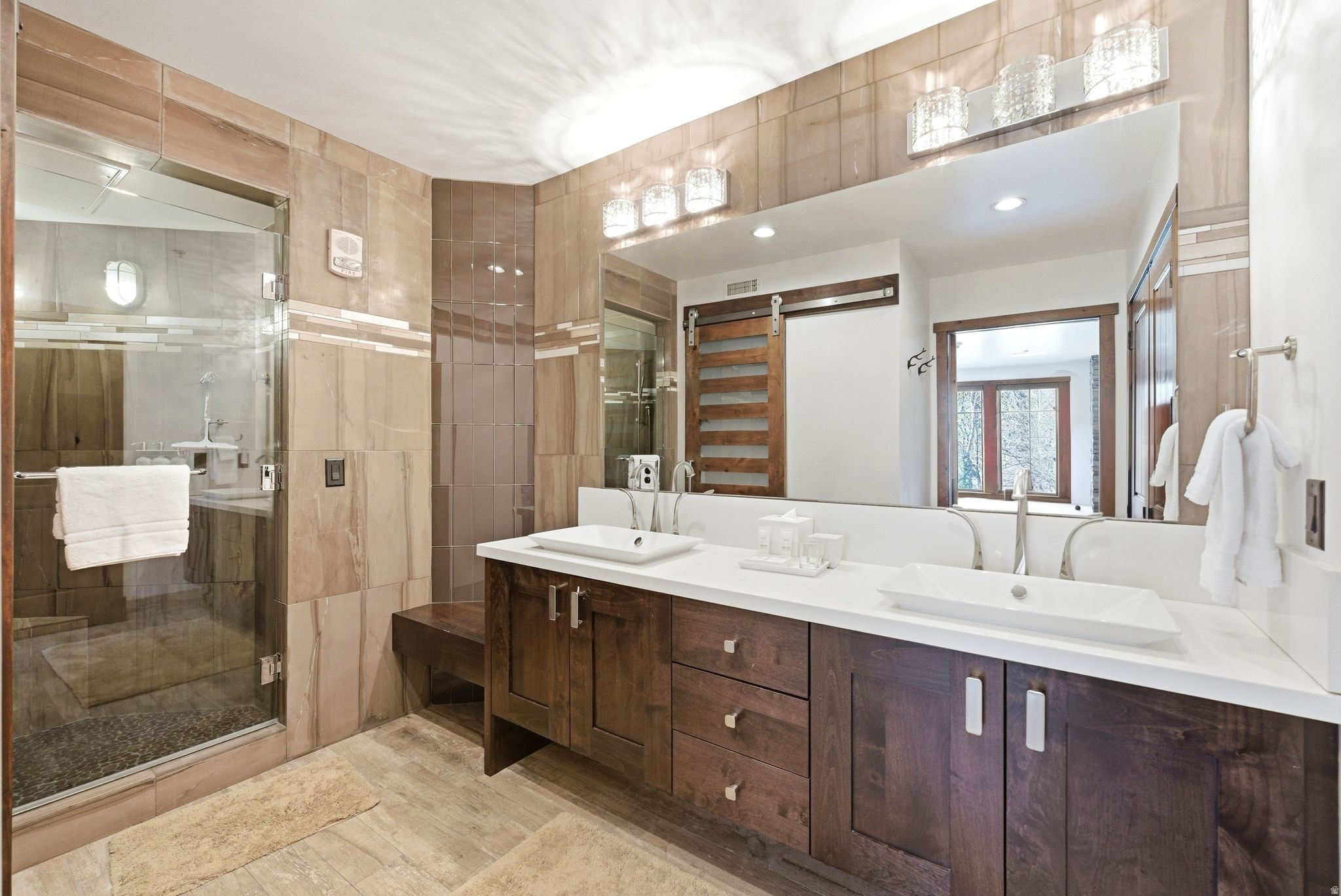 DEER VALLEY PHASE II CONDOMINIUM - Residential