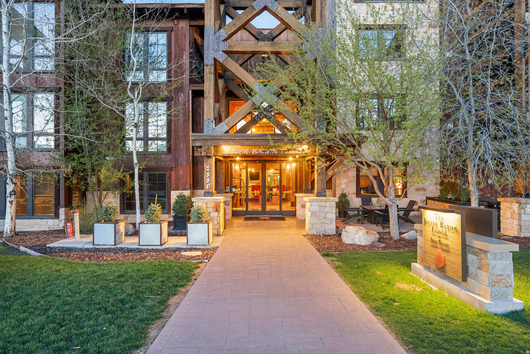 DEER VALLEY PHASE II CONDOMINIUM - Residential