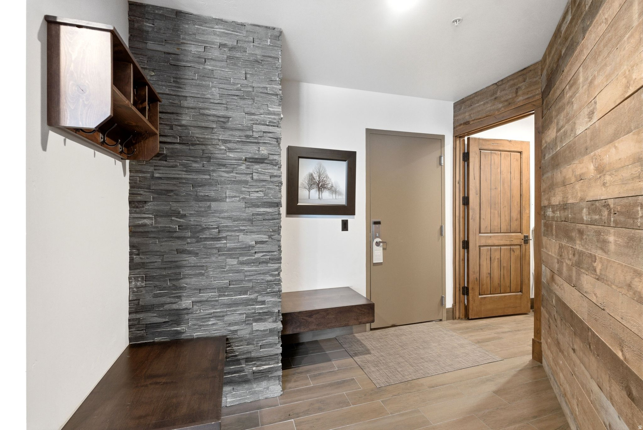 DEER VALLEY PHASE II CONDOMINIUM - Residential
