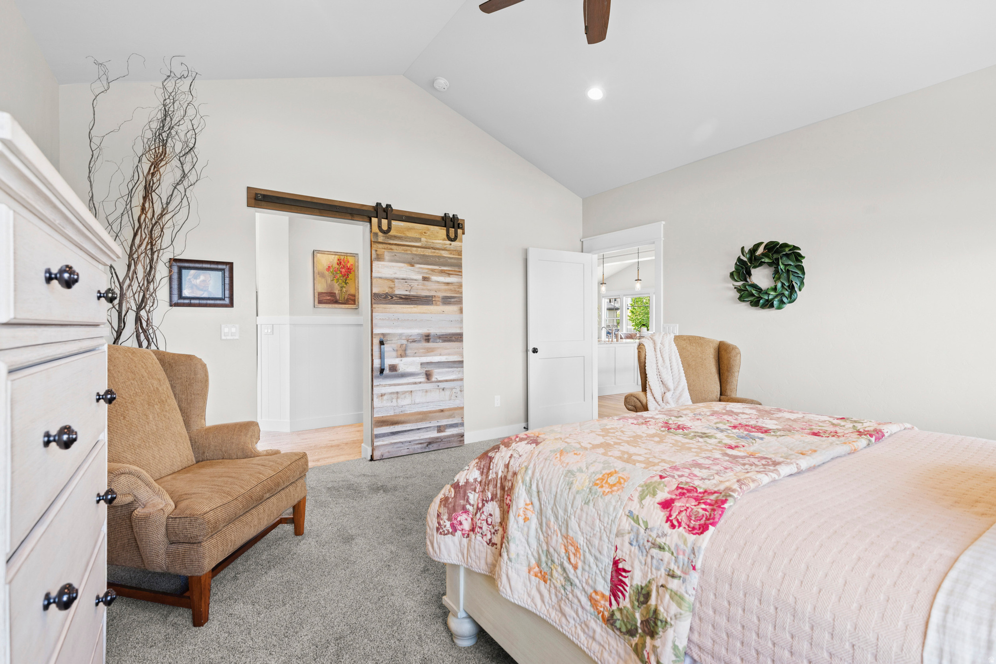 MOUNTAIN VIEW - Residential
