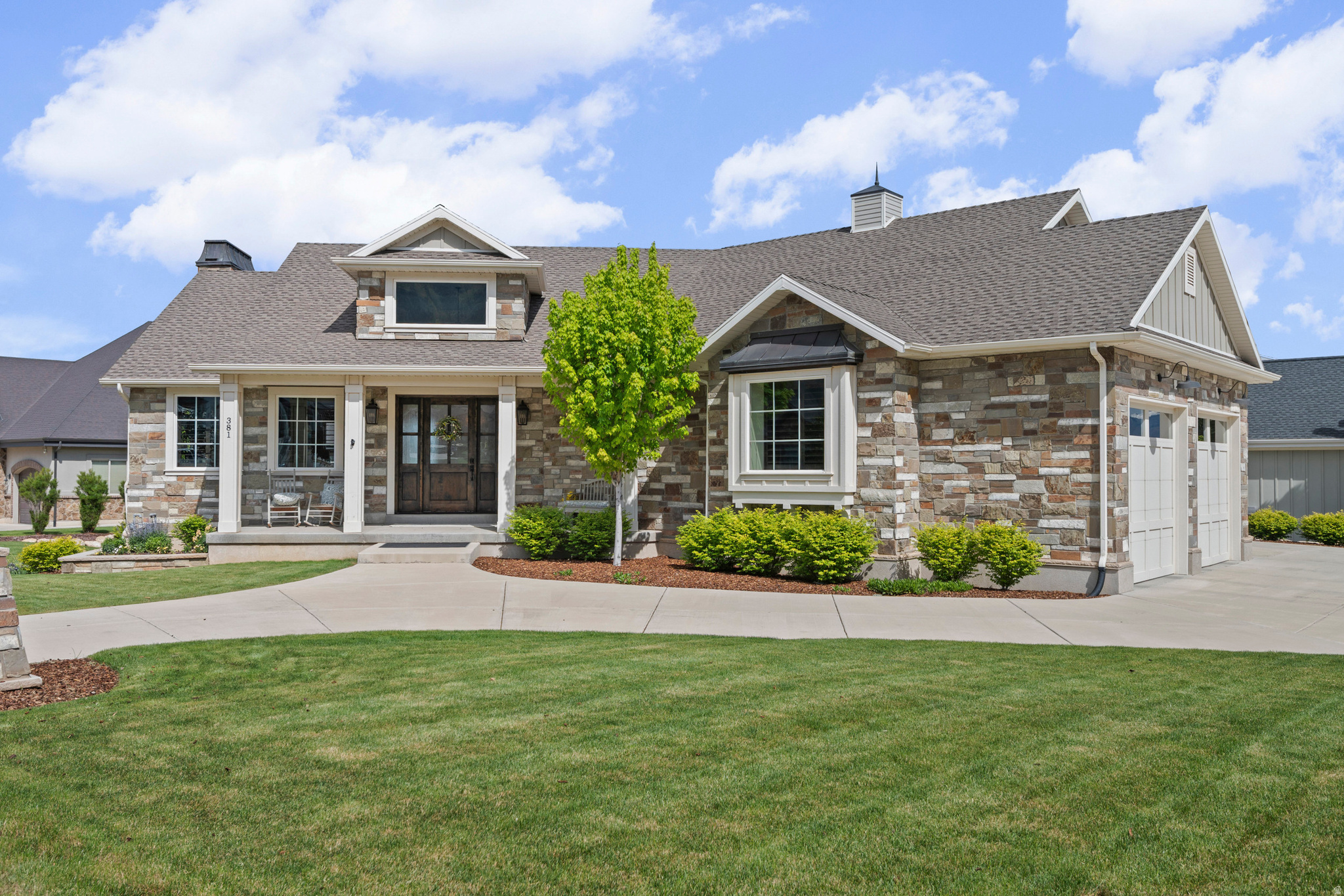 MOUNTAIN VIEW - Residential