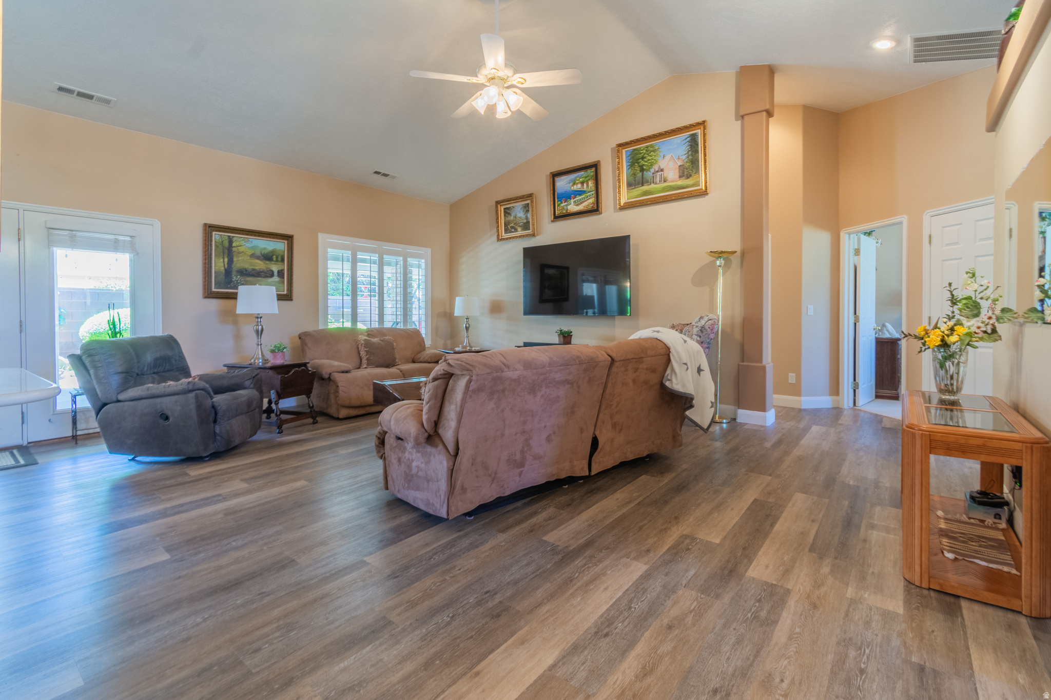 SANTA CLARA HEIGHTS Z - Residential