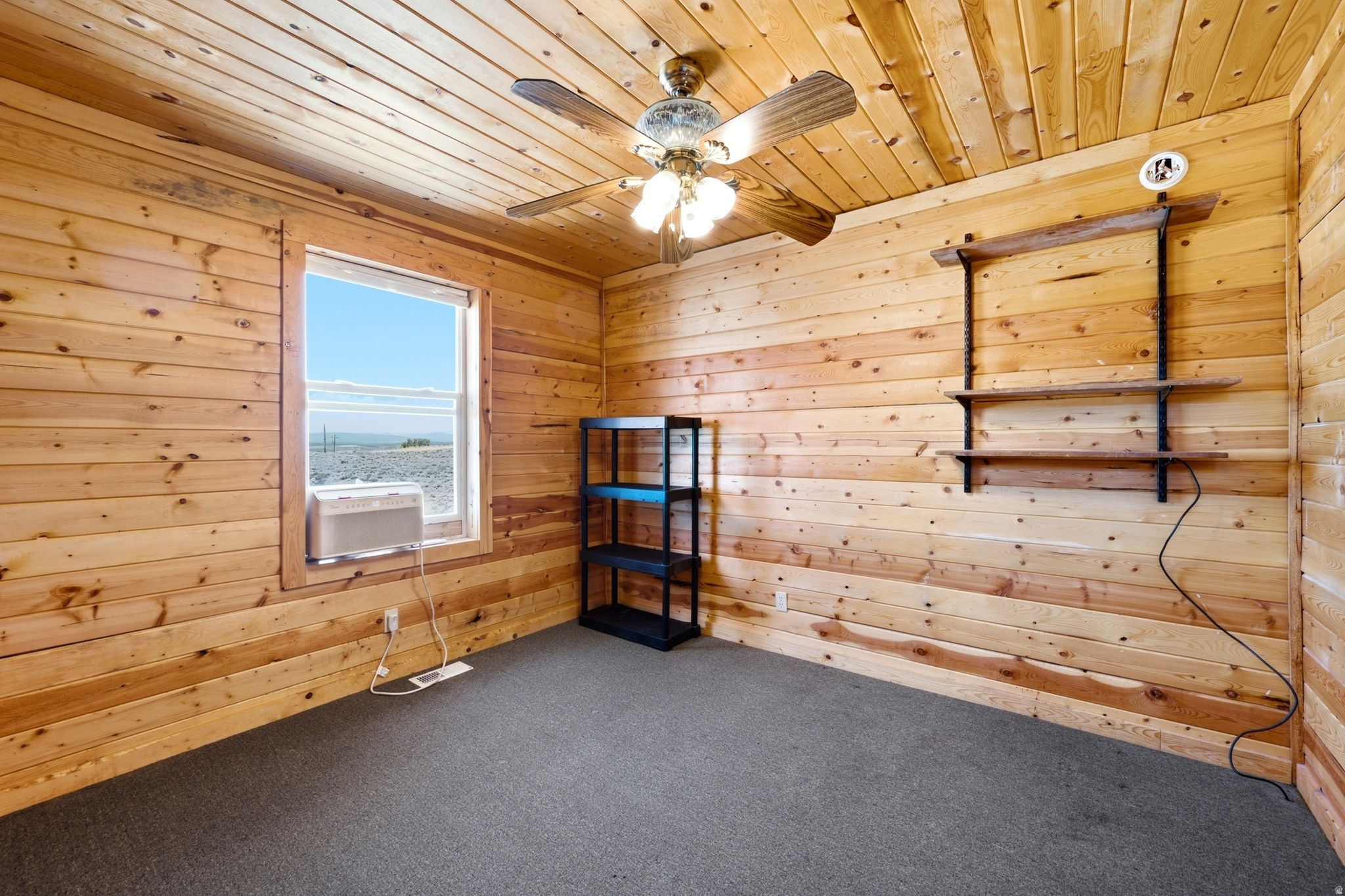 UTAH MINI RANCHES - Residential