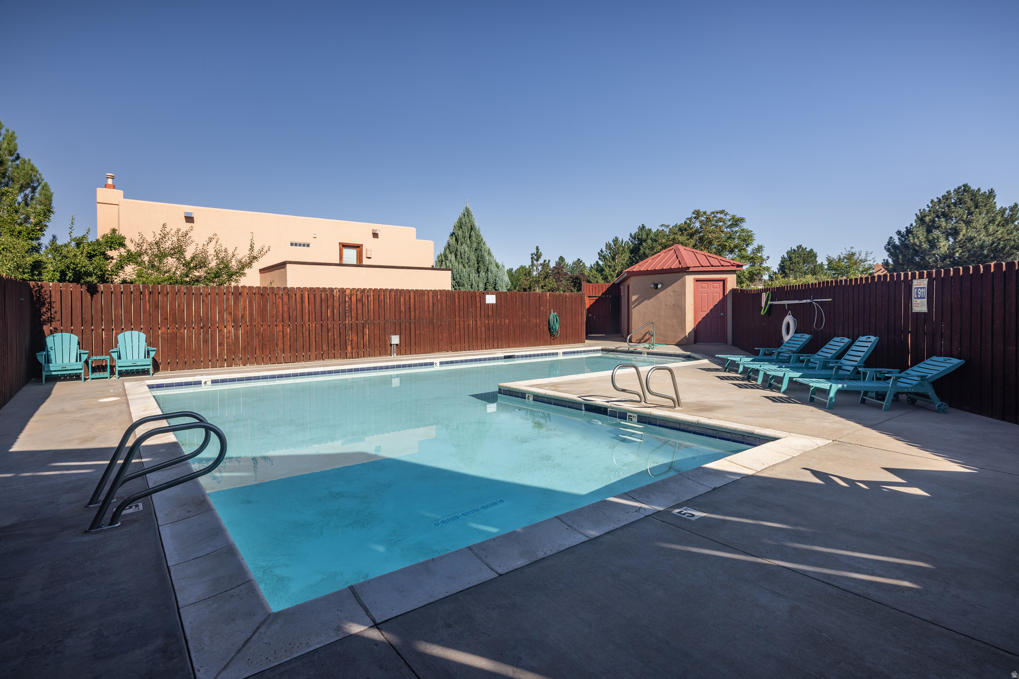 CASTILLO DE LAS ROCAS - Residential