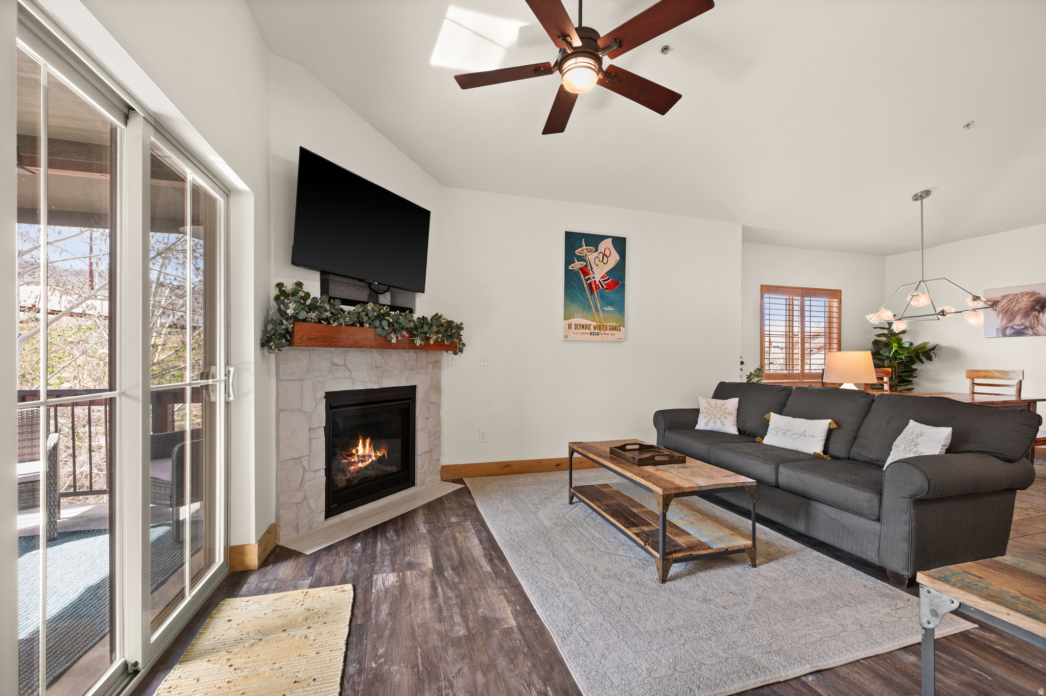 LODGES AT BEAR HOLLOW - Residential