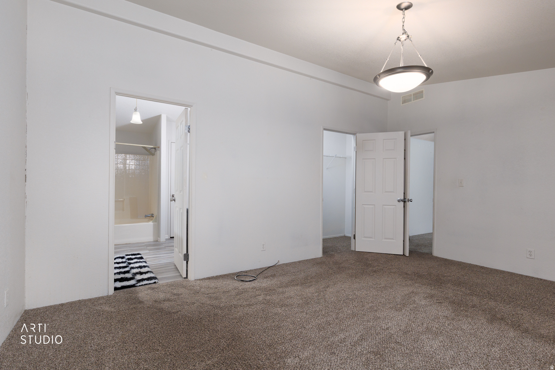 OAKBROOK - Residential