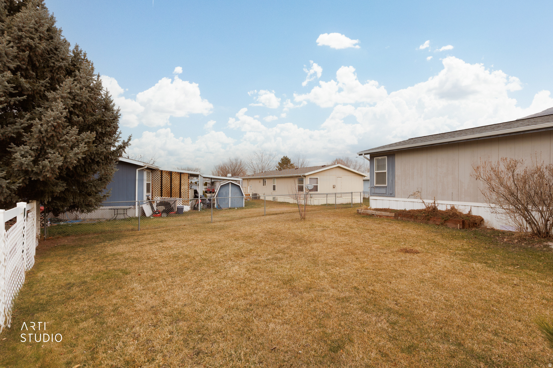 OAKBROOK - Residential