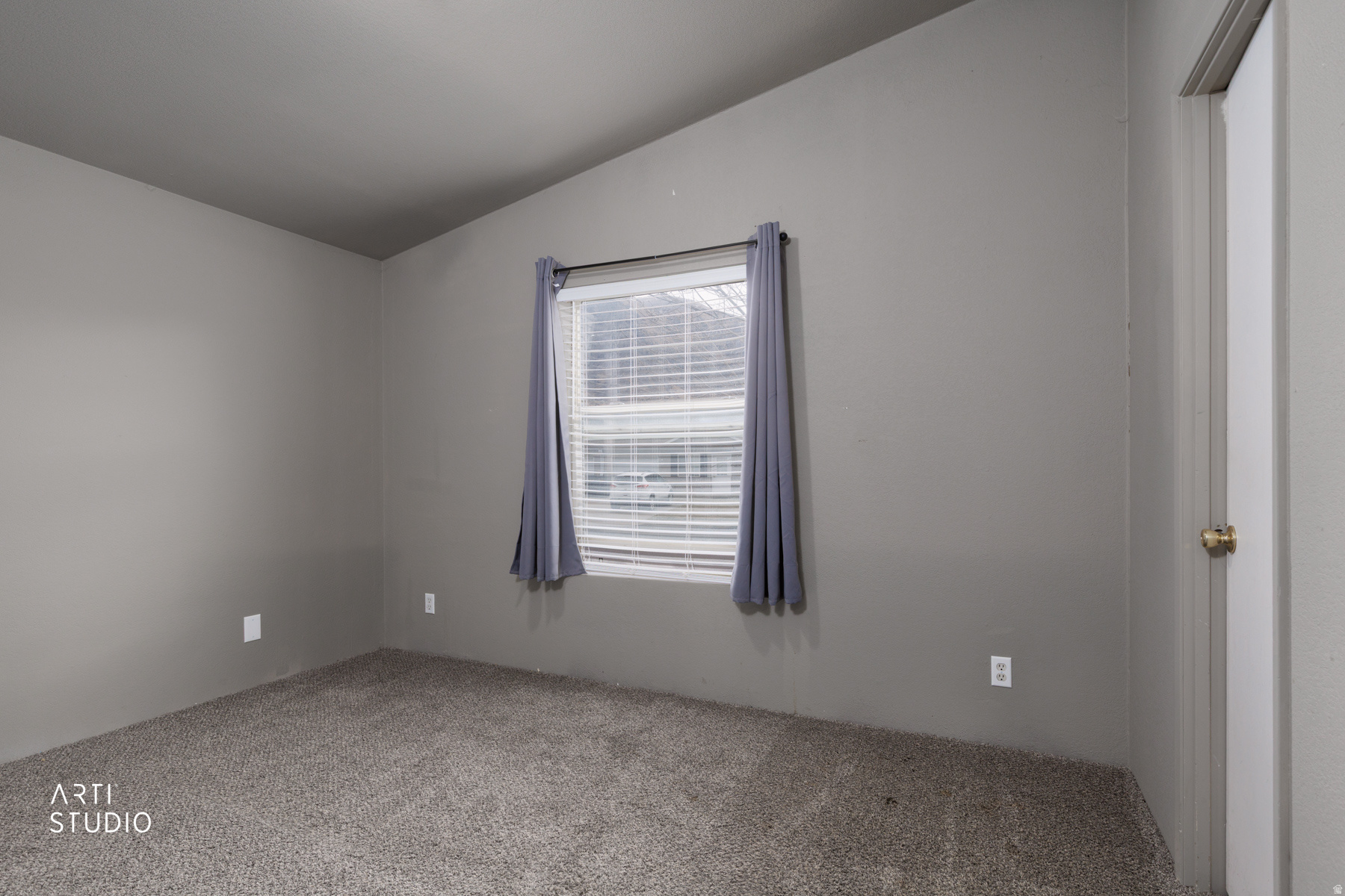 OAKBROOK - Residential