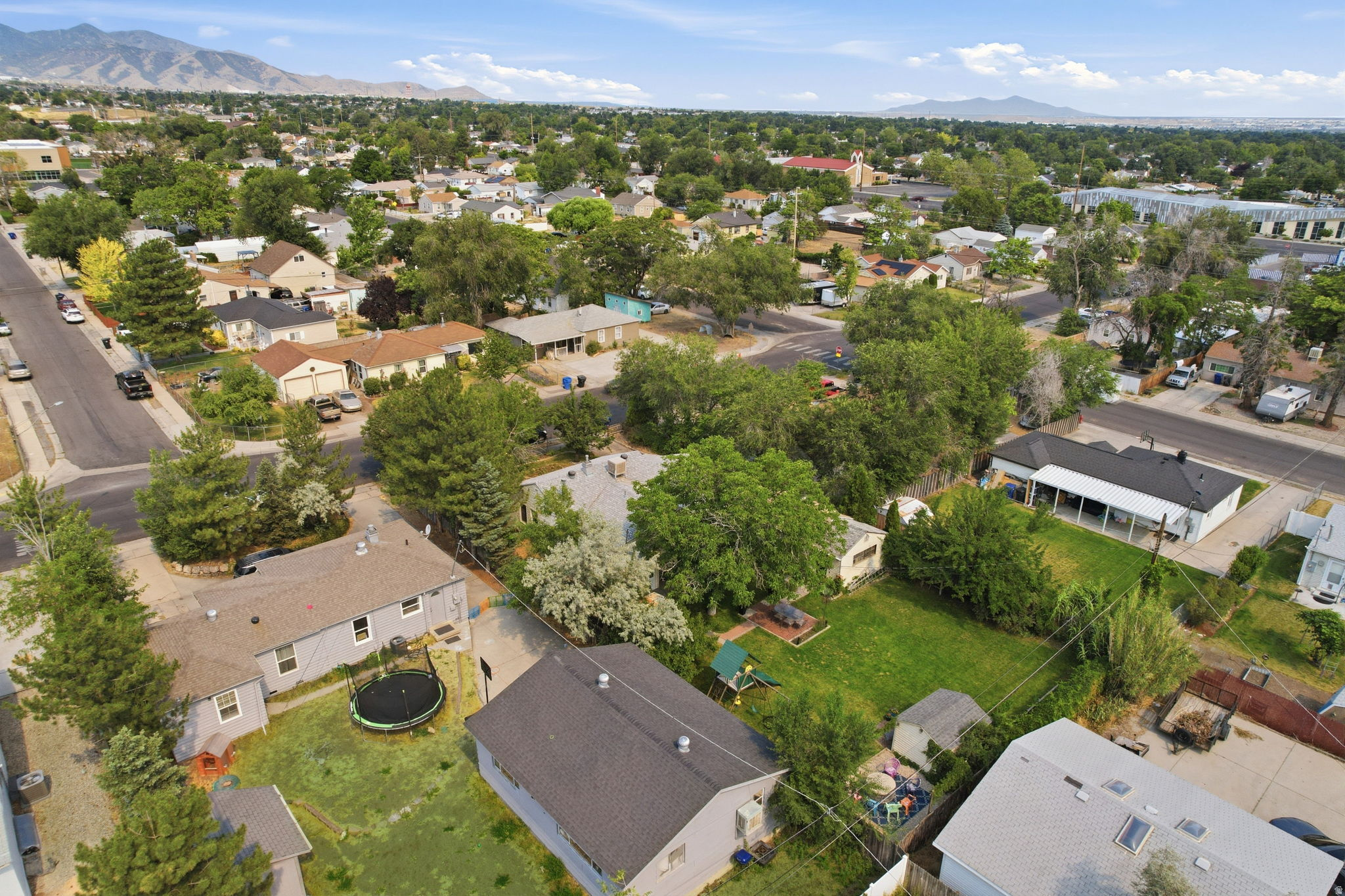 KEARNS TOWNSITE - Residential
