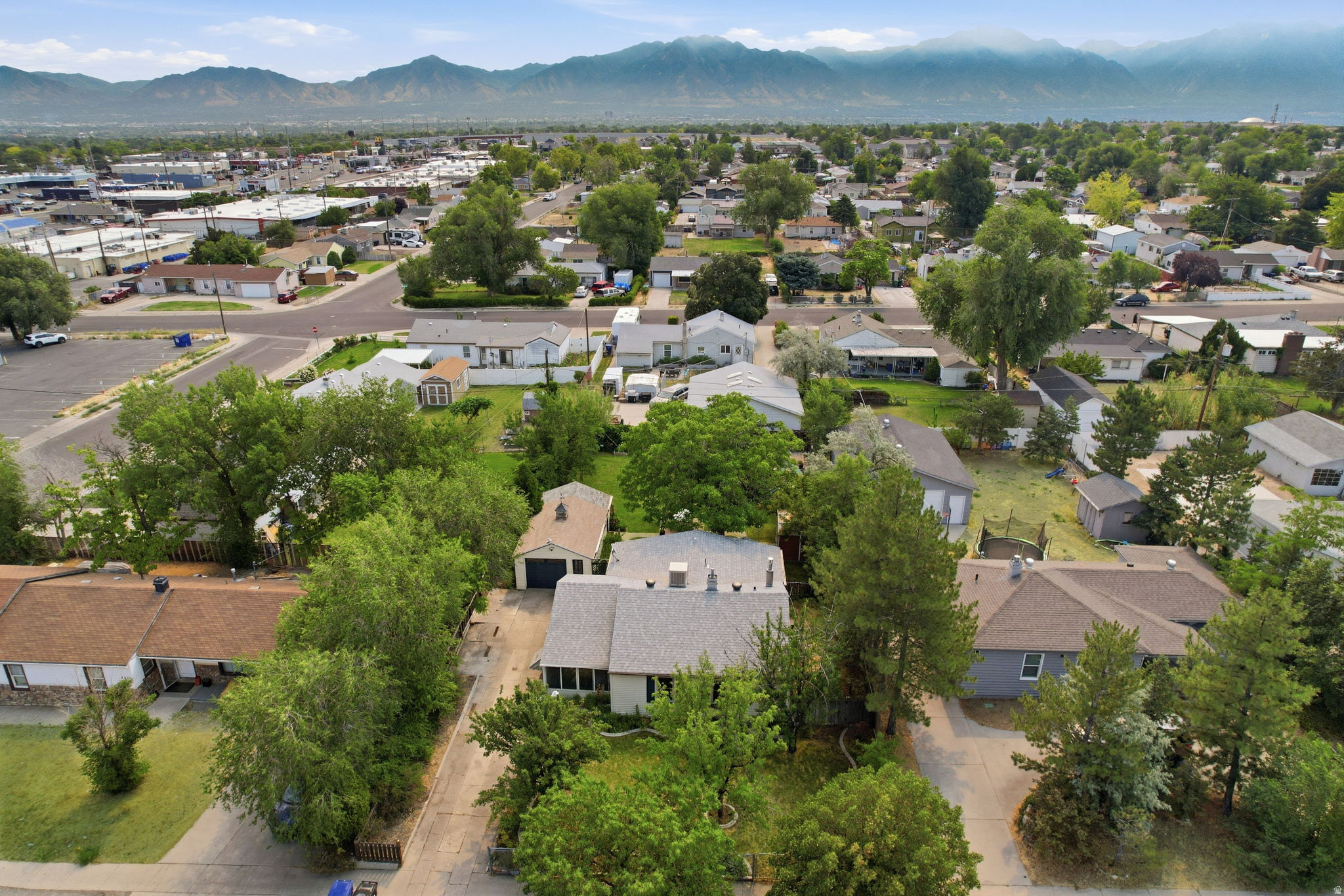 KEARNS TOWNSITE - Residential