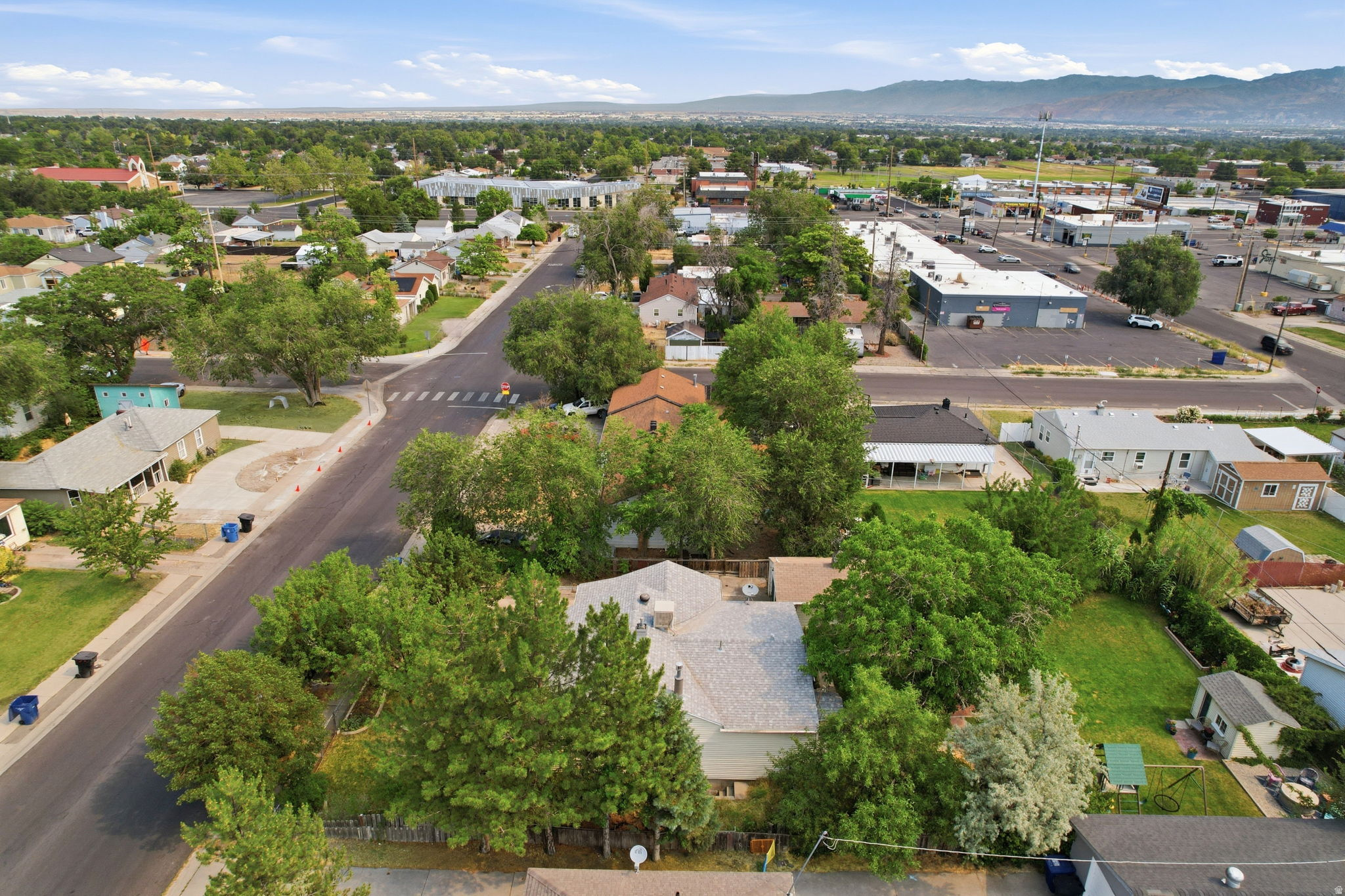 KEARNS TOWNSITE - Residential