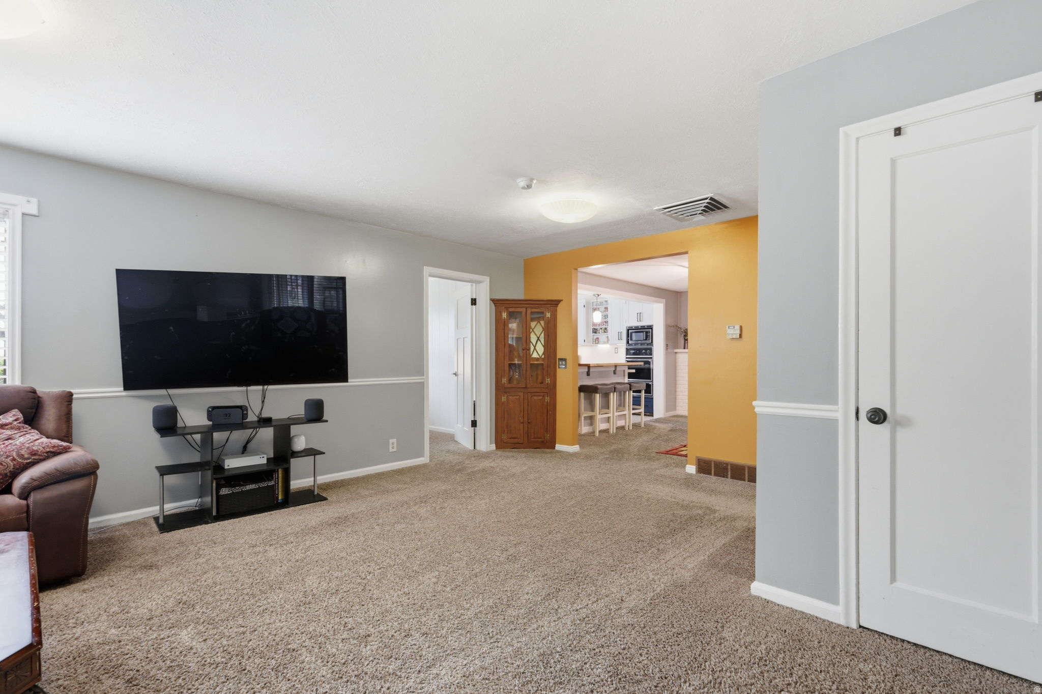 KEARNS TOWNSITE - Residential