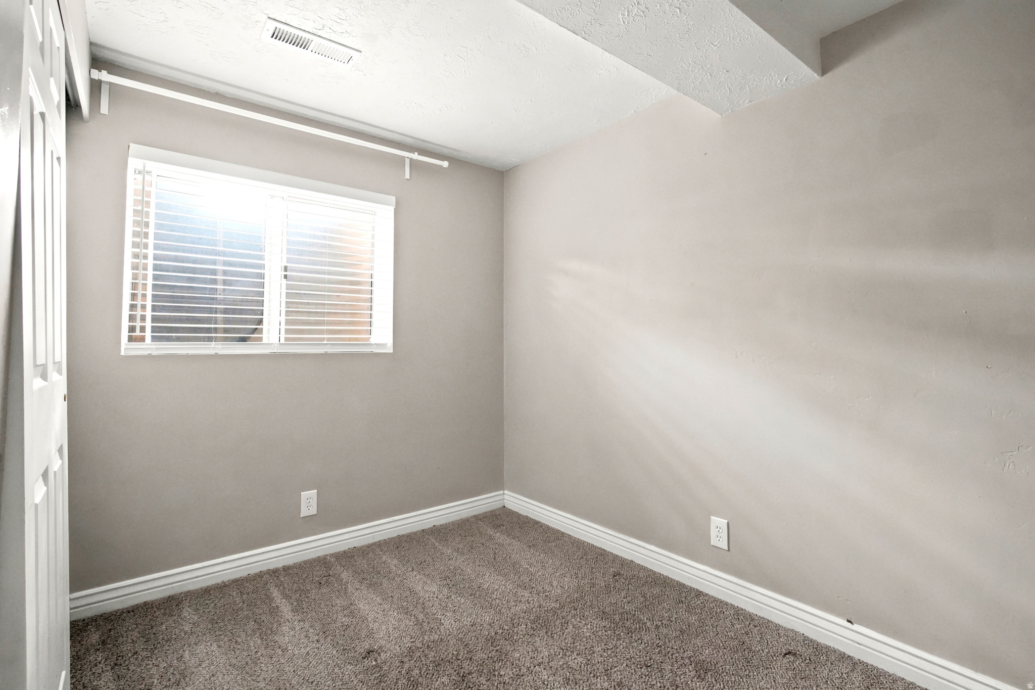 OQUIRRH SHADOWS - Residential