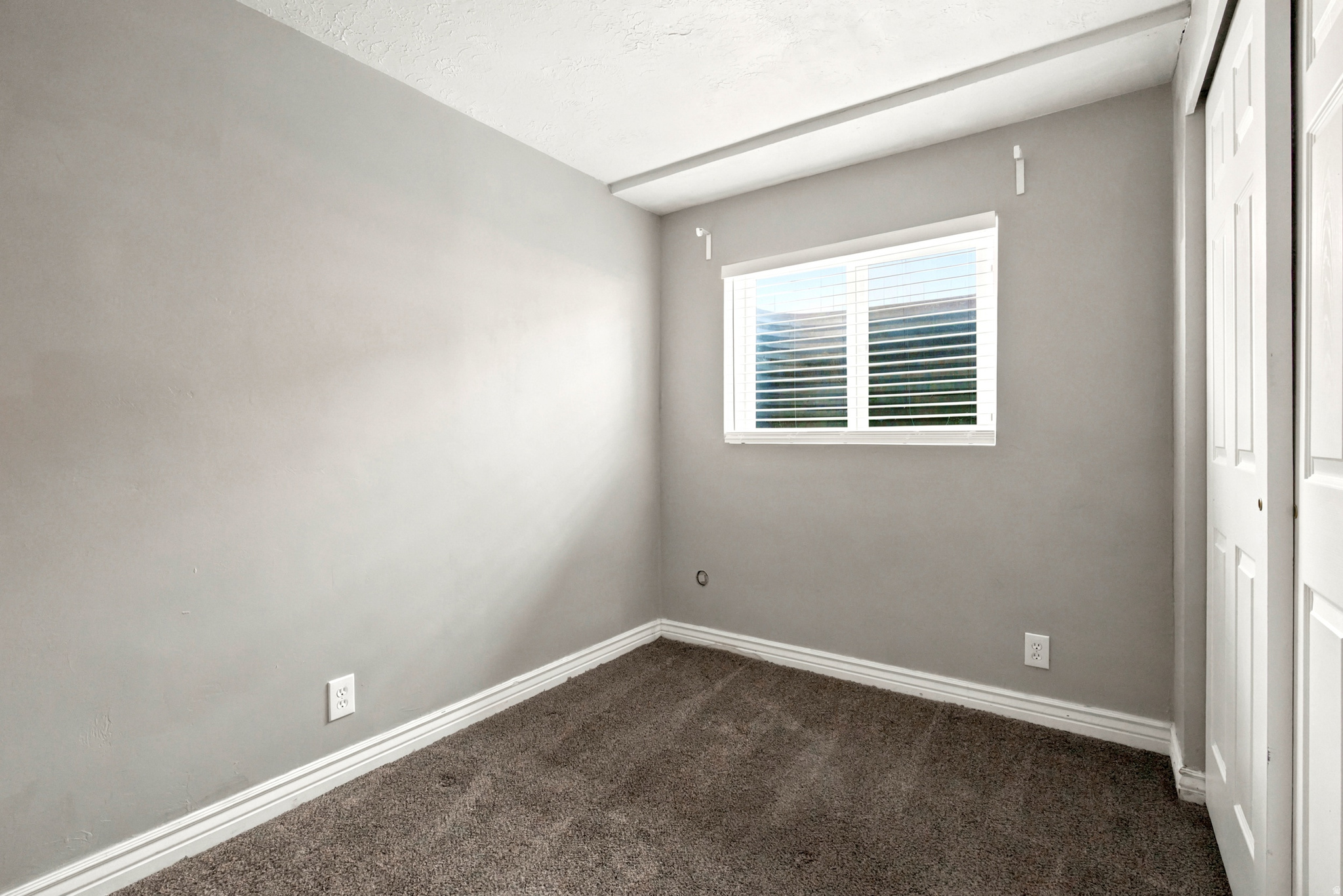 OQUIRRH SHADOWS - Residential