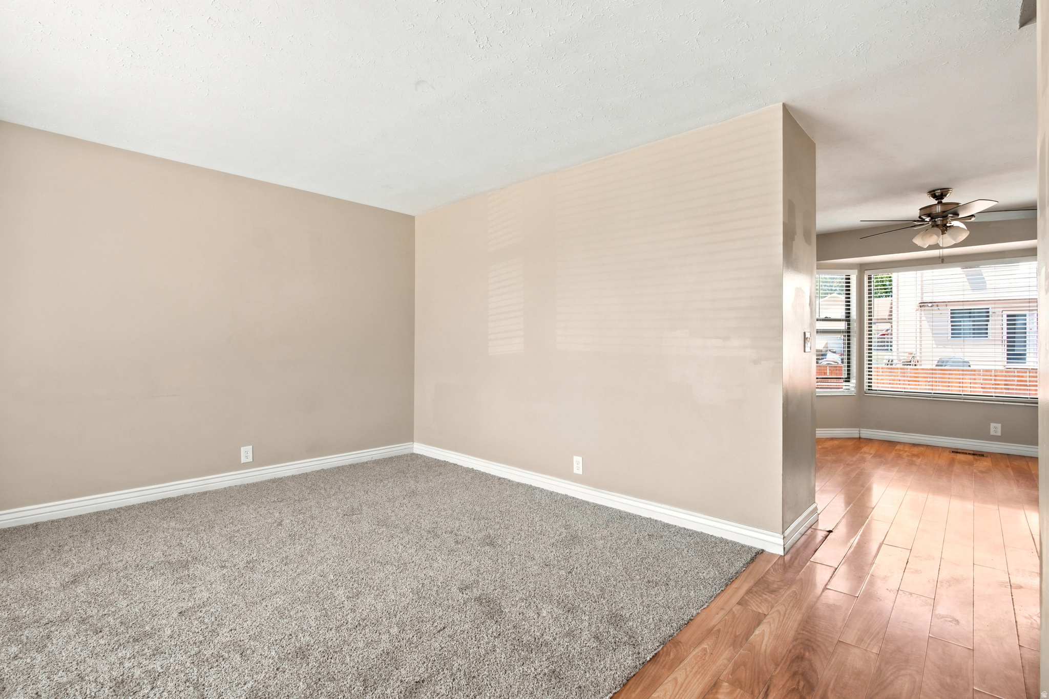 OQUIRRH SHADOWS - Residential
