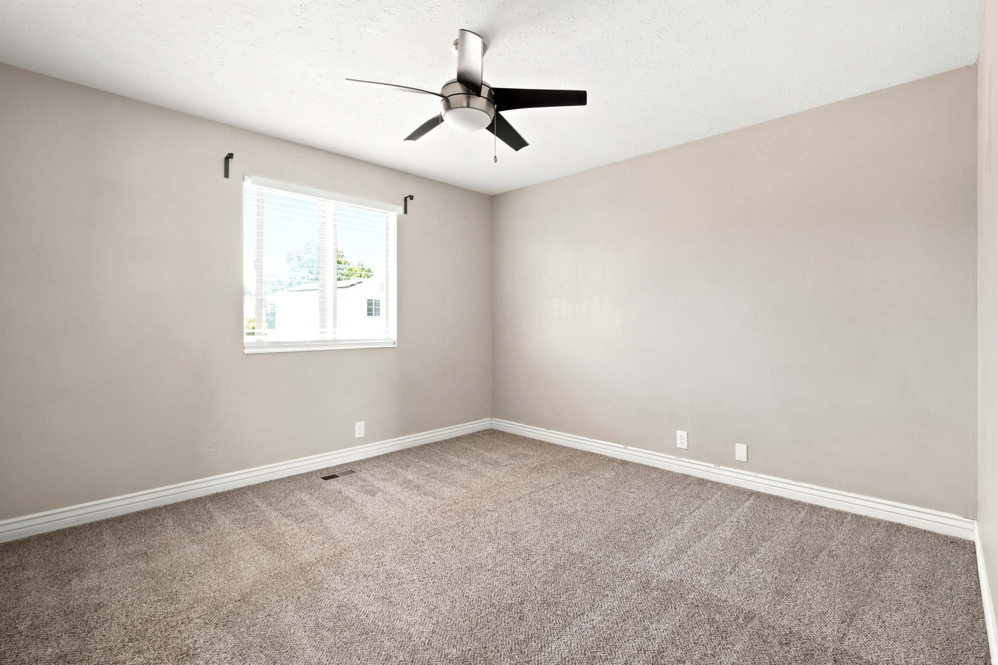 OQUIRRH SHADOWS - Residential