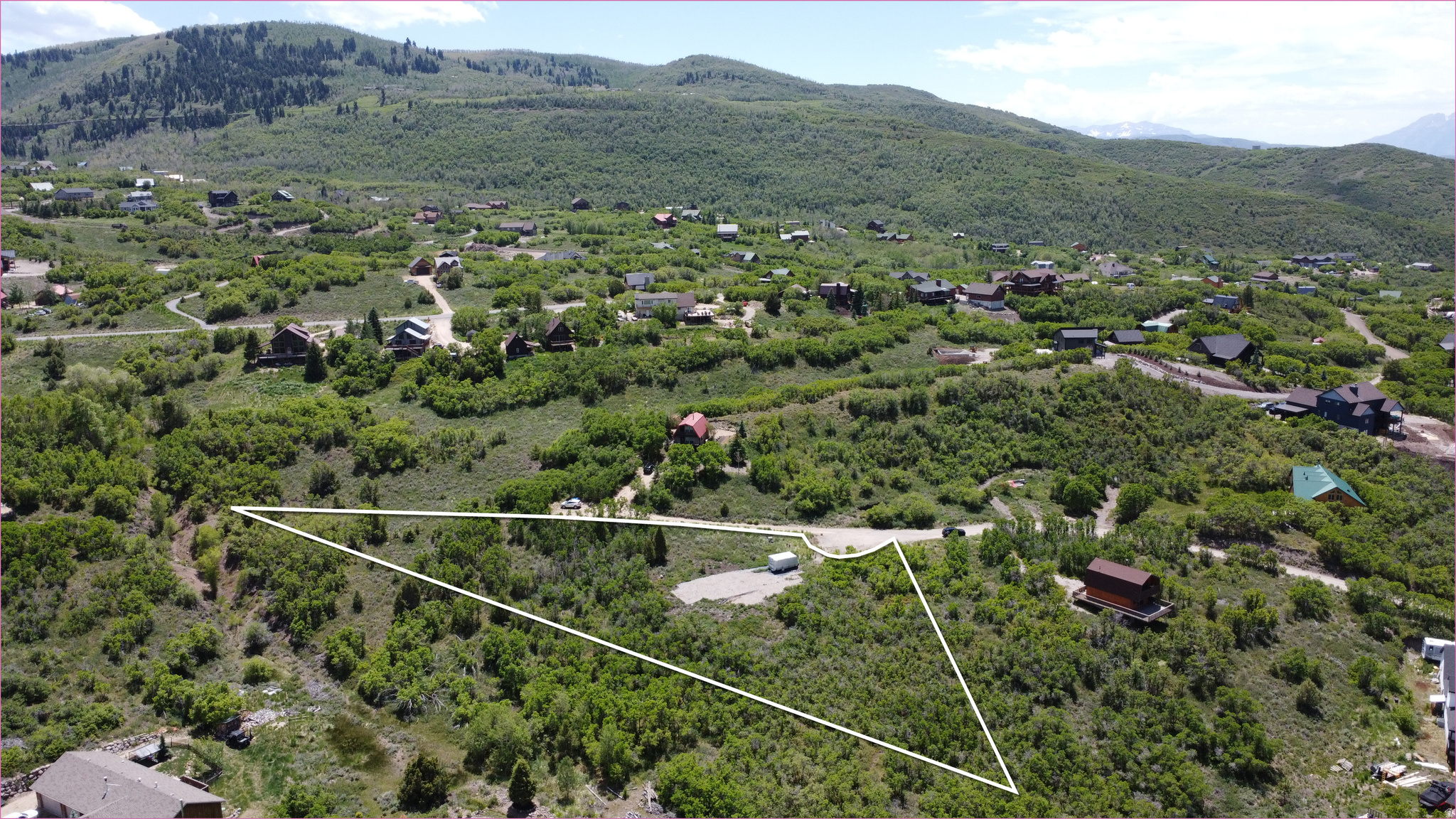 Don't miss your chance to own this amazing lot situated on private cul-de-sac in the gated community of Timber Lakes. Mountain living at it's finest with easy, year-round access, beautiful views, privacy & wildlife! Recreational activities including, fishing, boating, world-class skiing & golf, snowmobiling, hunting, ATV-ing. Septic design was approved & should be on file at Wasatch County.