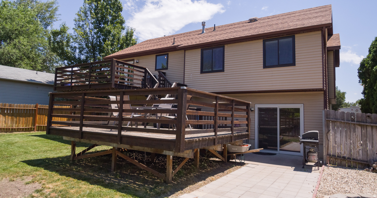 COUNTRY CREEK ESTATES - Residential