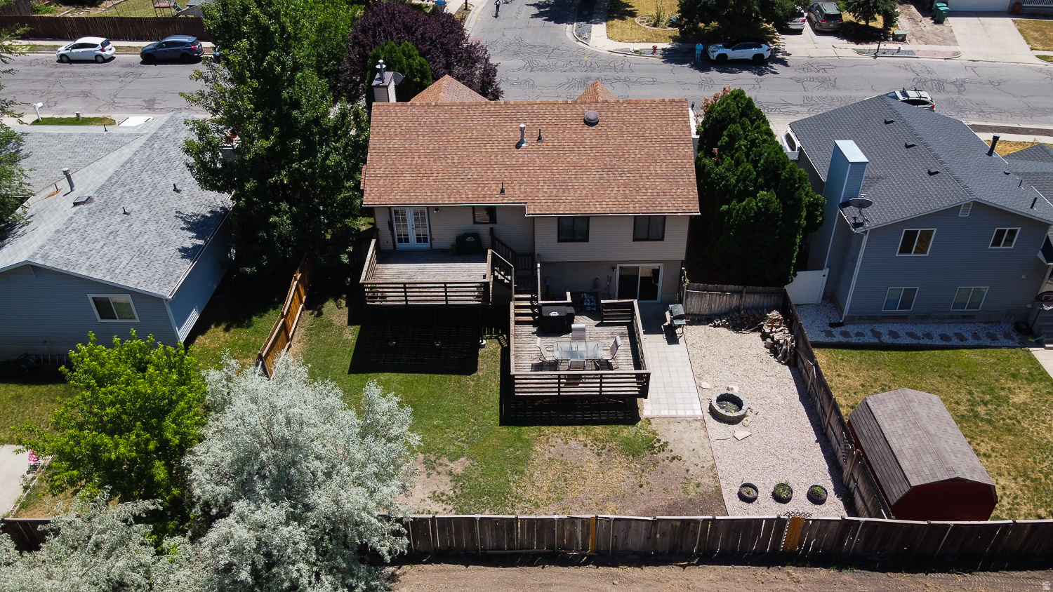 COUNTRY CREEK ESTATES - Residential