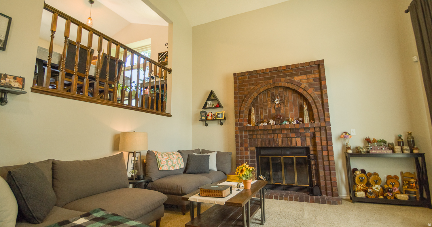 COUNTRY CREEK ESTATES - Residential