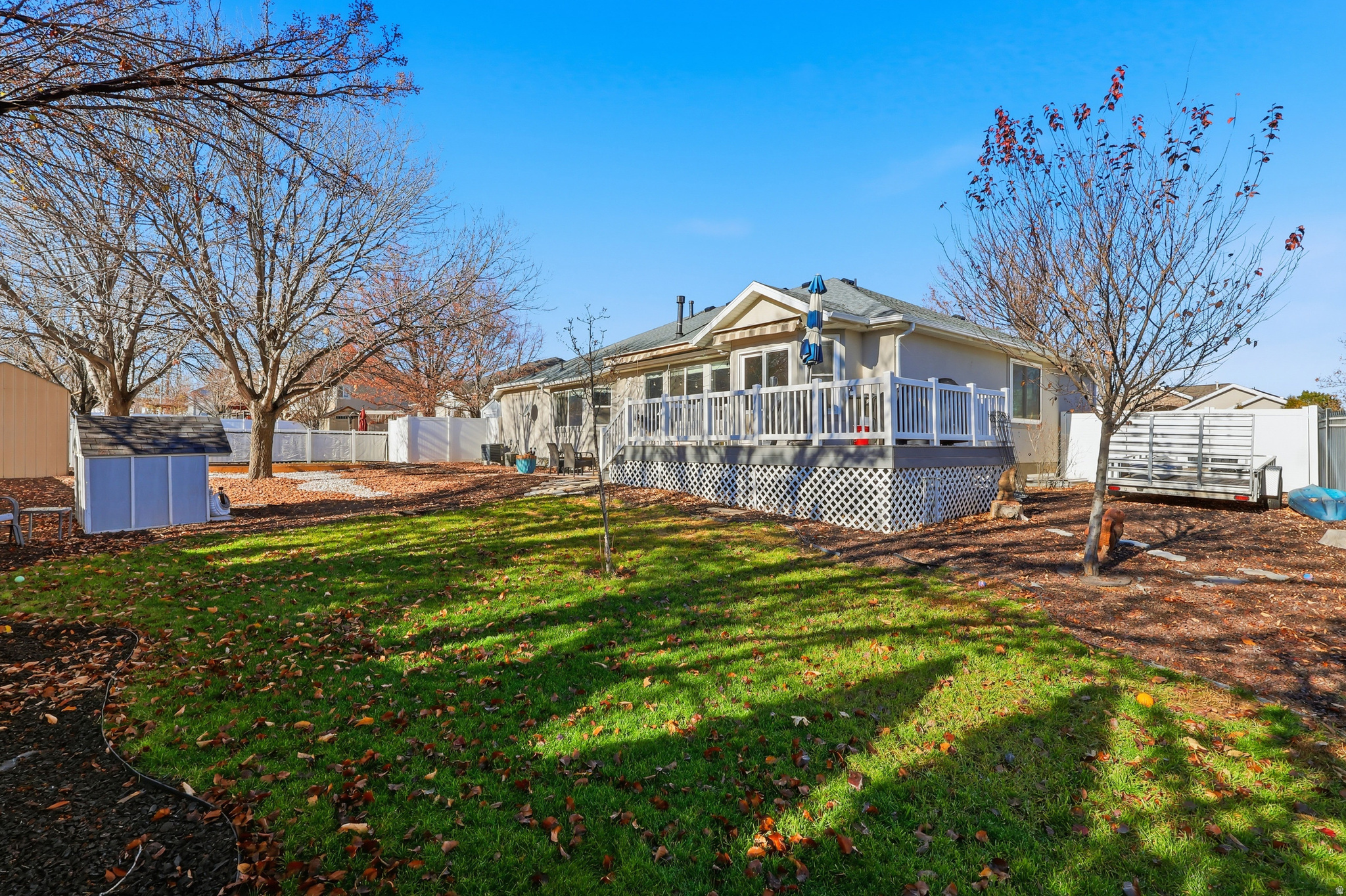 SARATOGA SPRINGS - Residential