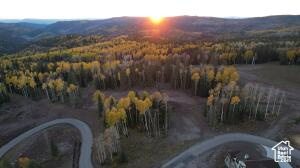 ASPEN CREST PREMIER II - Land