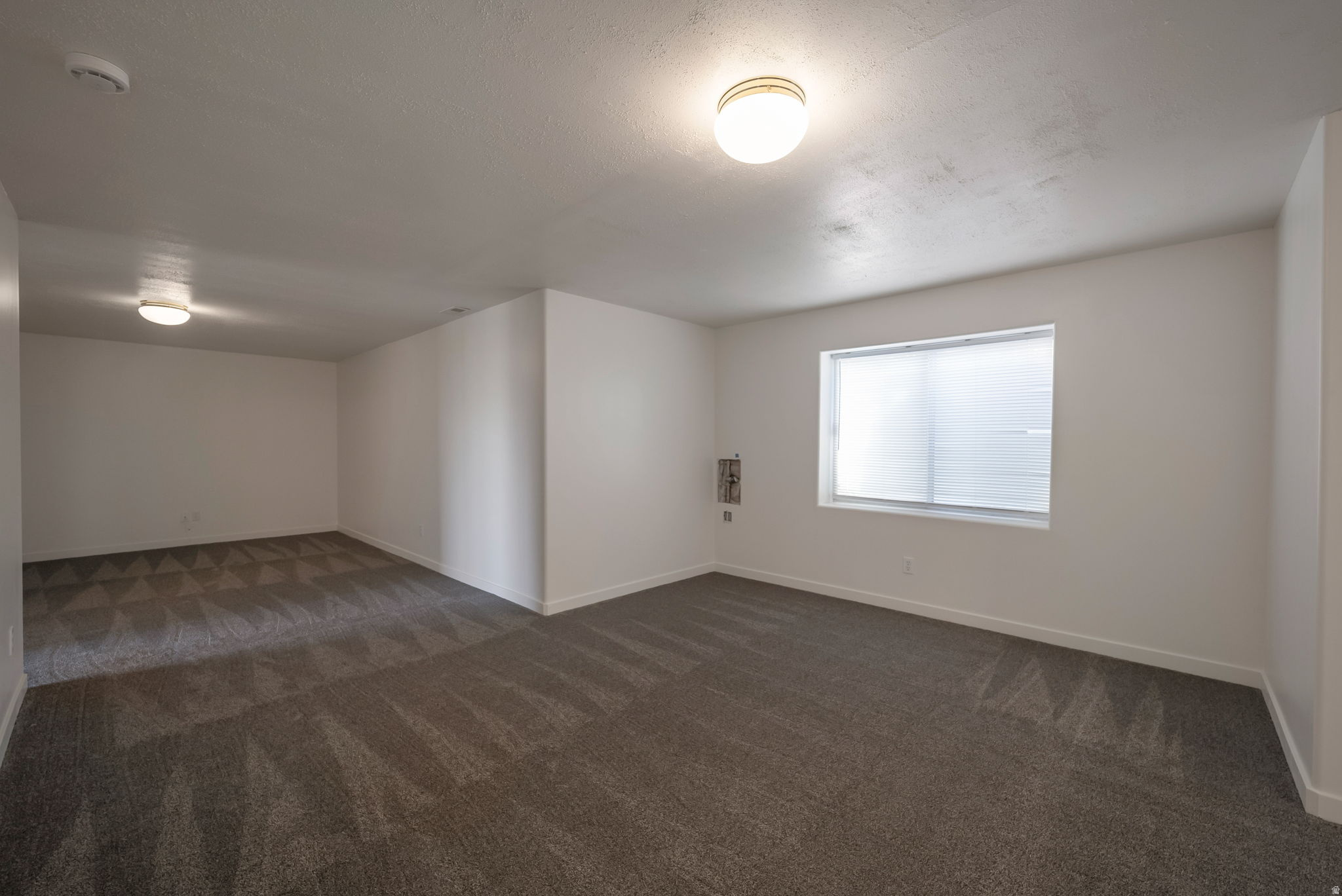 BLUFF AT HIDDEN VALLEY - Residential
