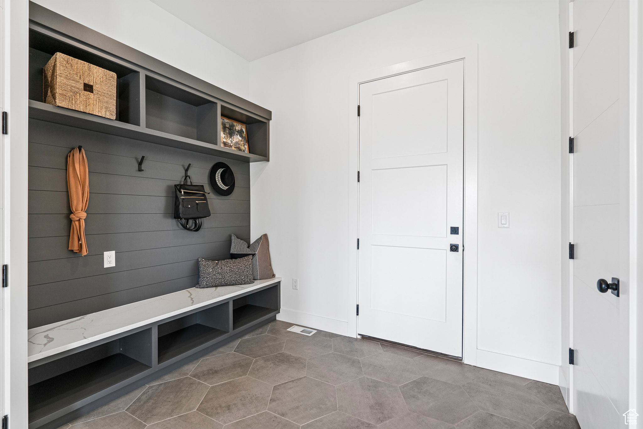 WILTSHIRE ESTATES - Residential