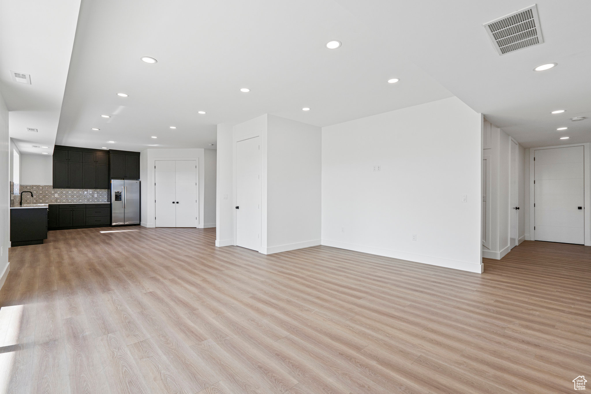 WILTSHIRE ESTATES - Residential