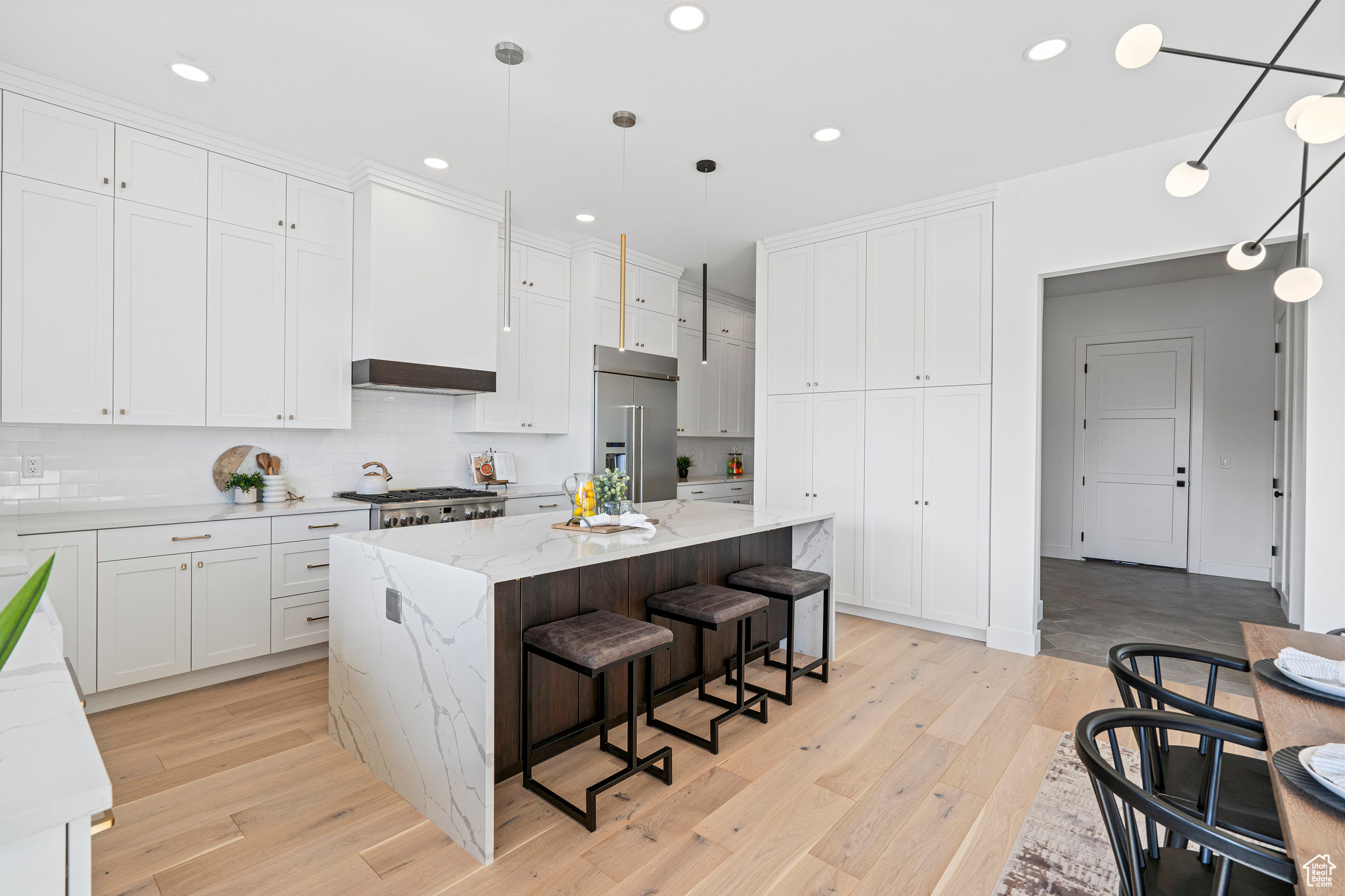 WILTSHIRE ESTATES - Residential