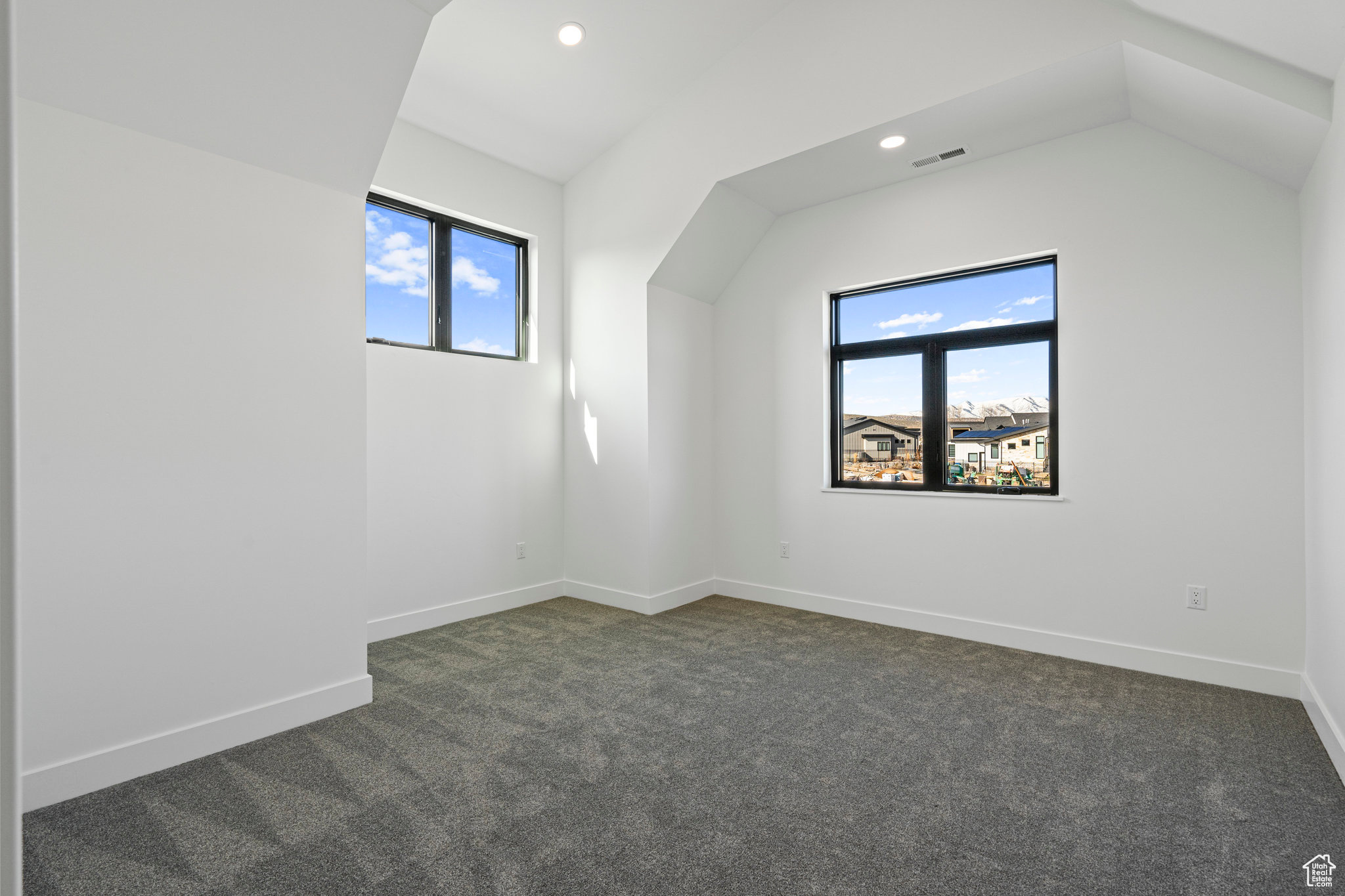 WILTSHIRE ESTATES - Residential