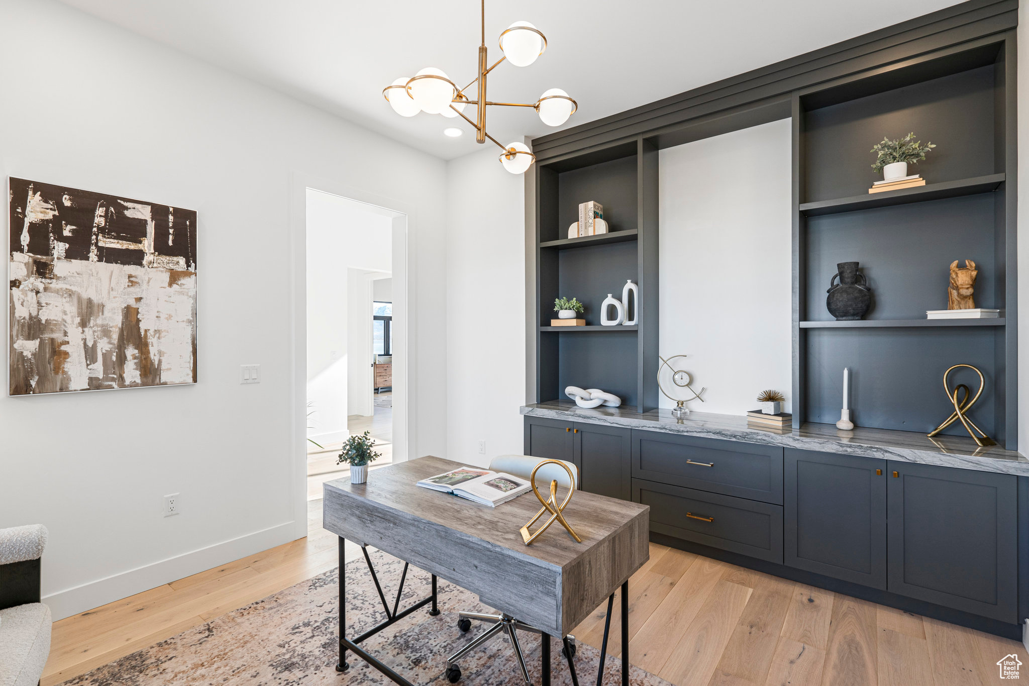 WILTSHIRE ESTATES - Residential