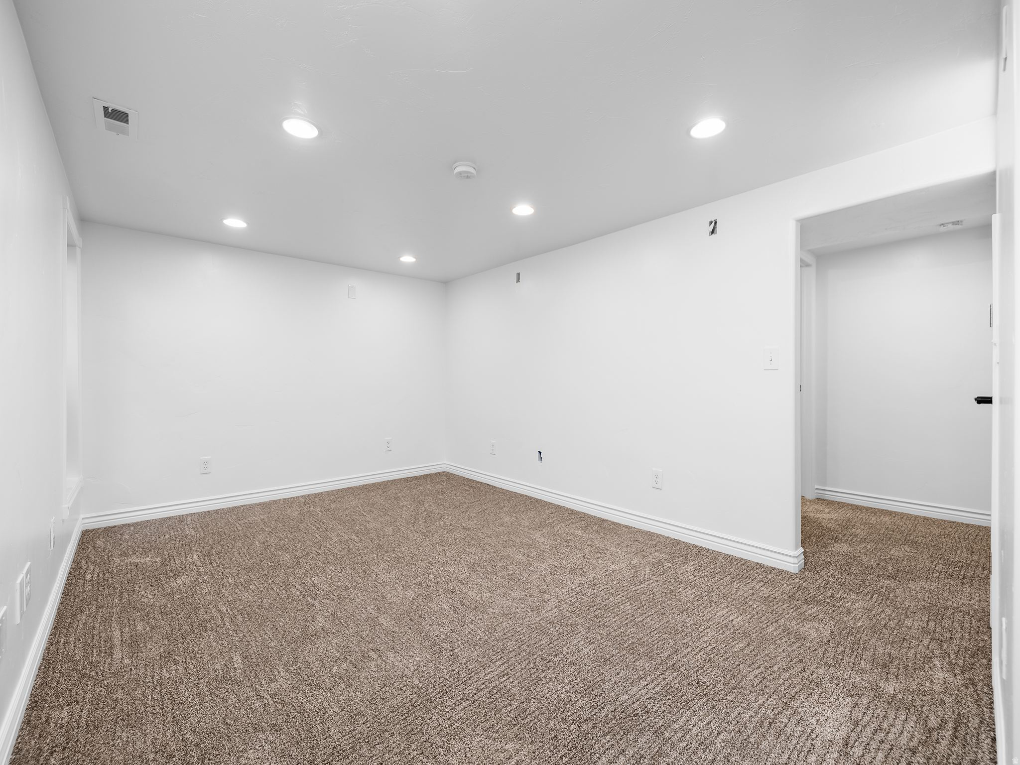 COLUMBIA VILLAGE - Residential