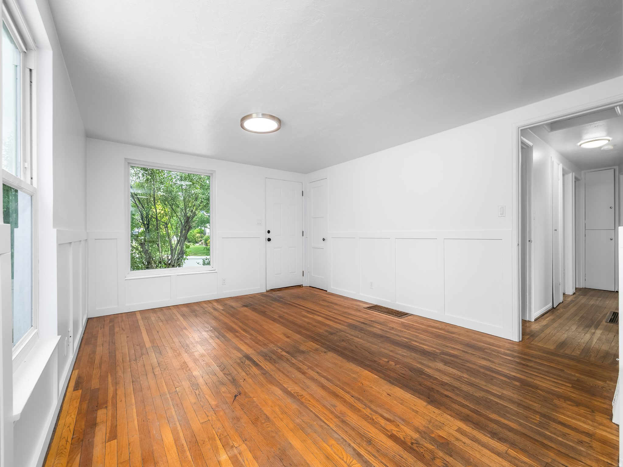 COLUMBIA VILLAGE - Residential