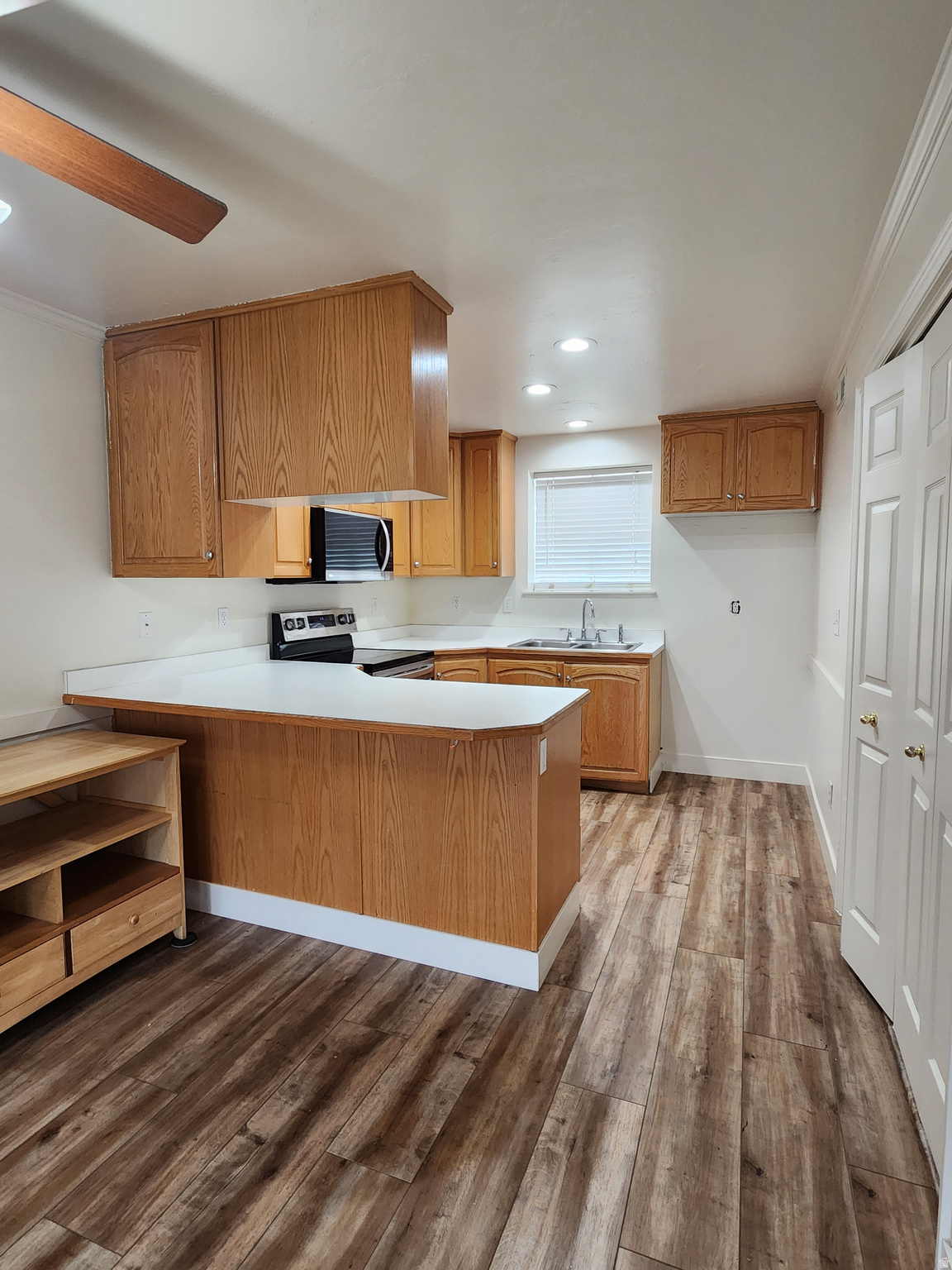 TIMES SQUARE CONDO - Residential