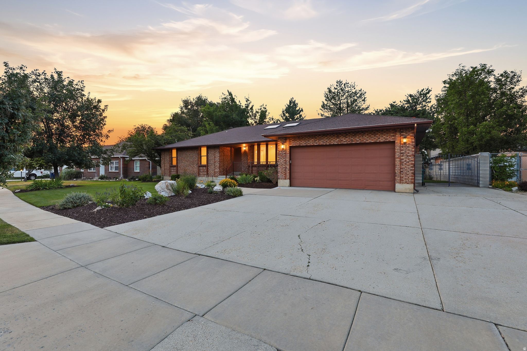 SUCCESS ESTATES - Residential
