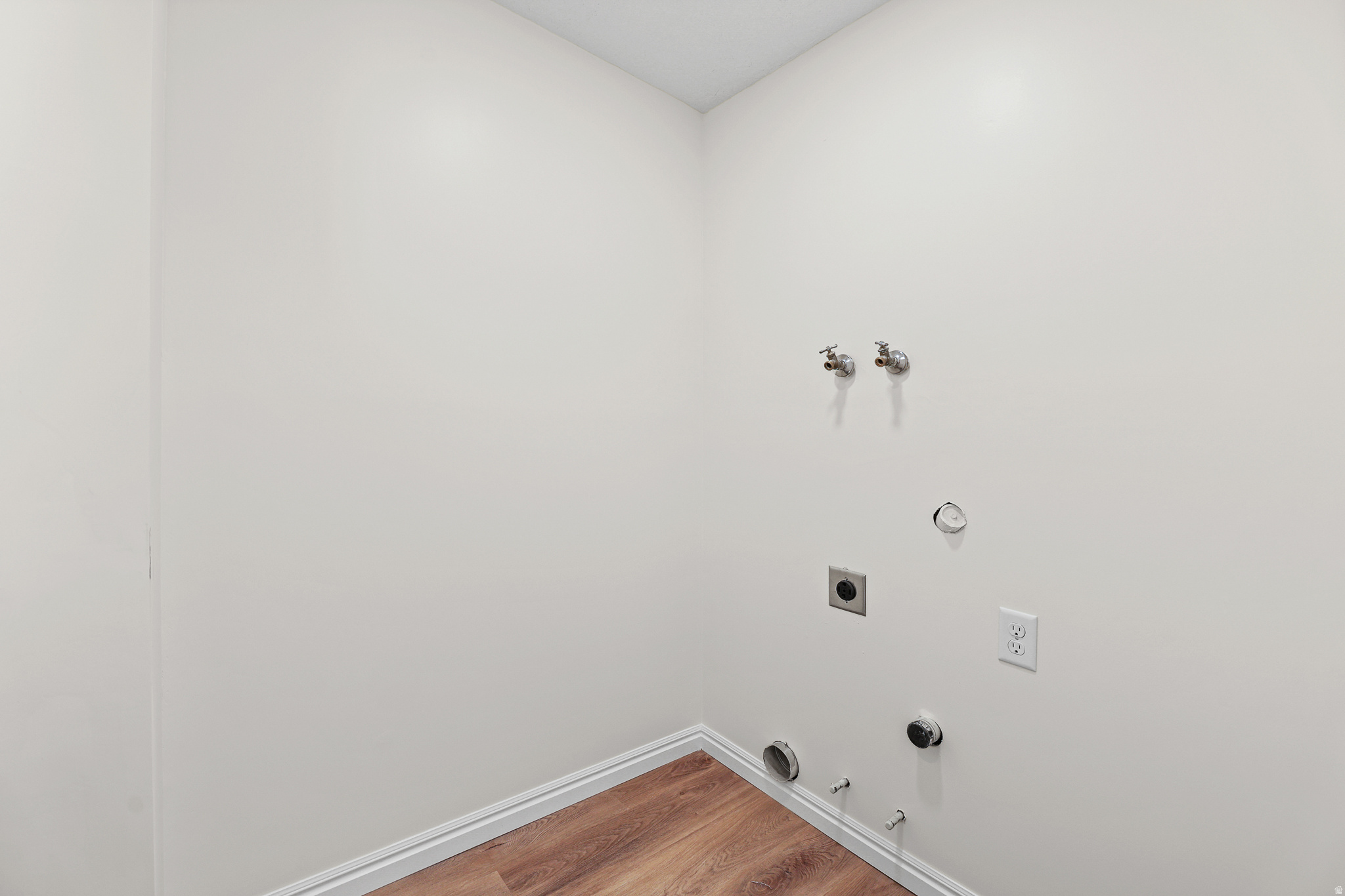 SUCCESS ESTATES - Residential